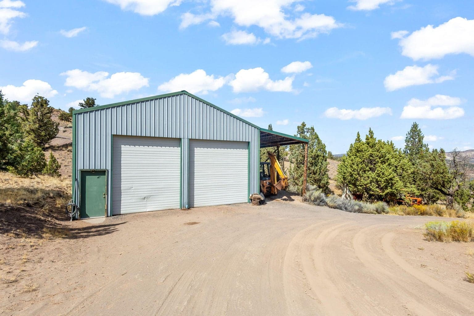 Photo of 20555 SE Salt Creek Road 44 of 53