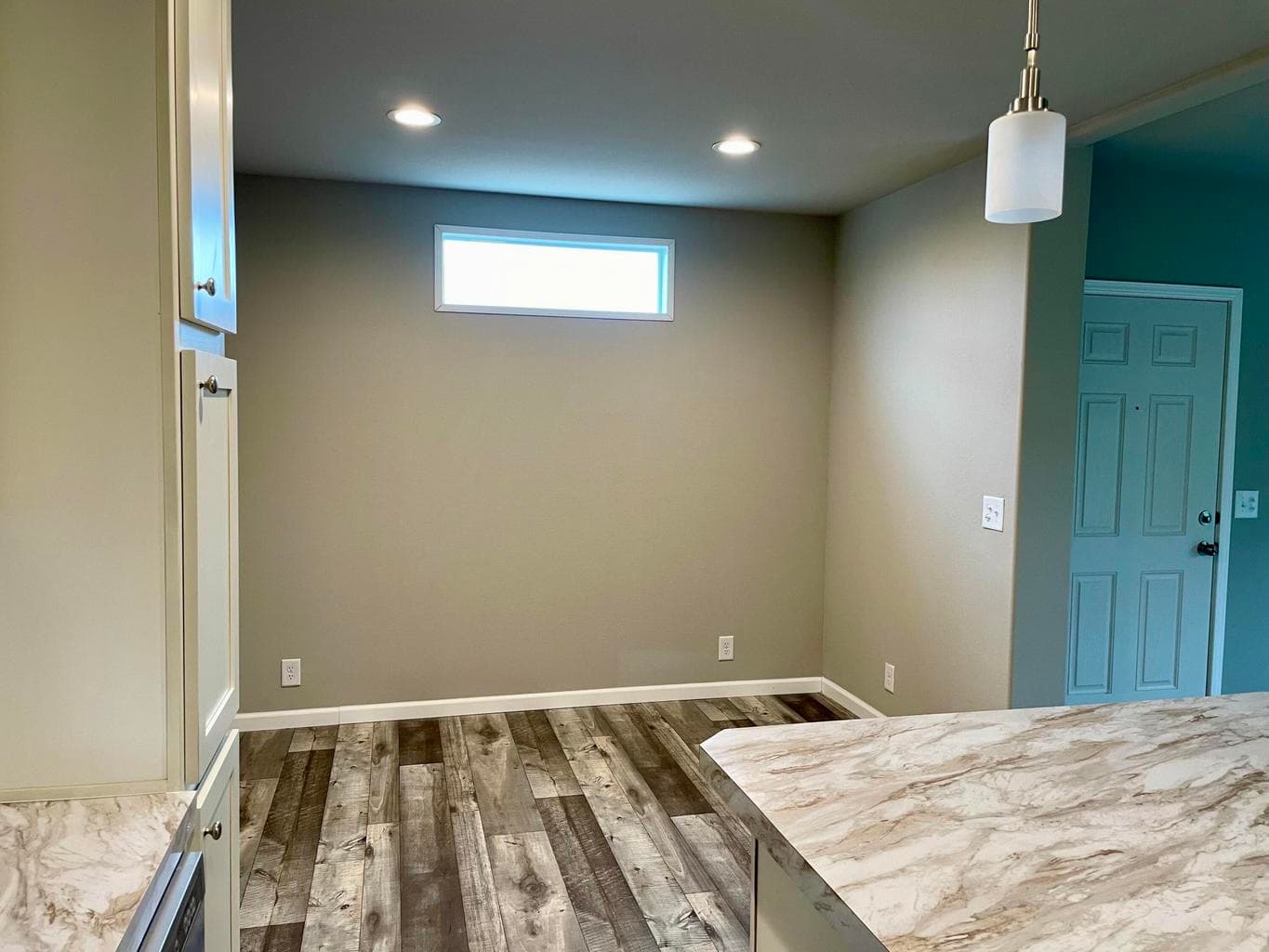 Photo of 1515 NW Fir Avenue 10 of 22