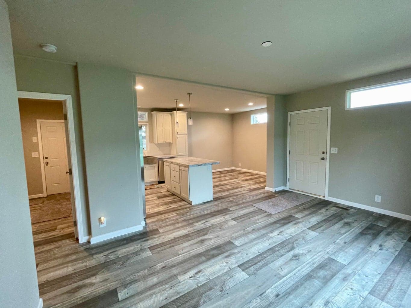 Photo of 1515 NW Fir Avenue 6 of 22