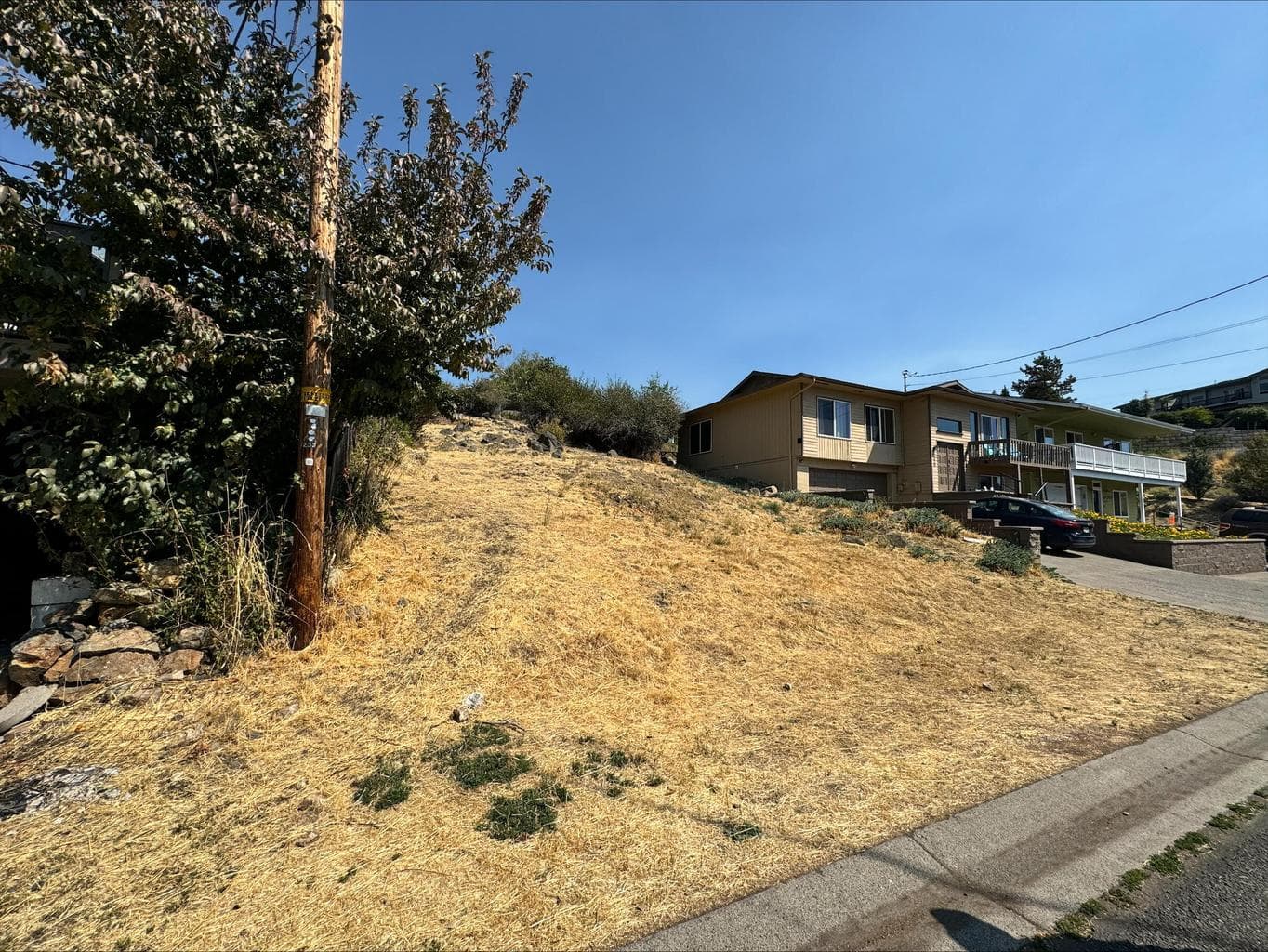 Photo of 1227 Front 1 of 9