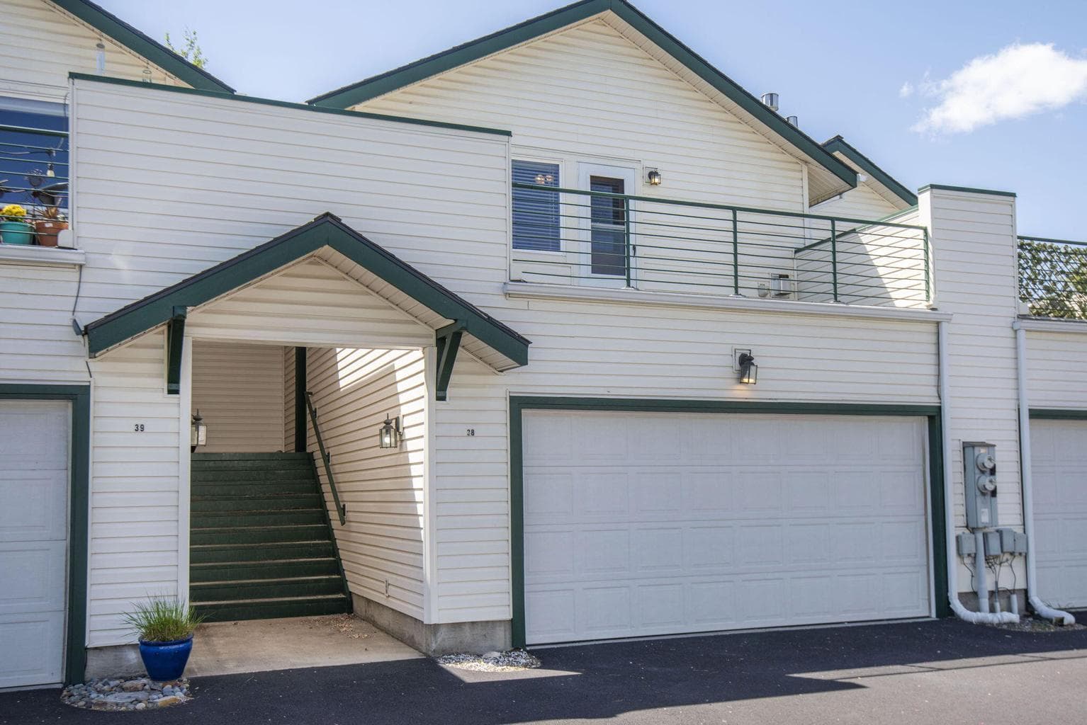 Photo of 438 19th 1 of 42