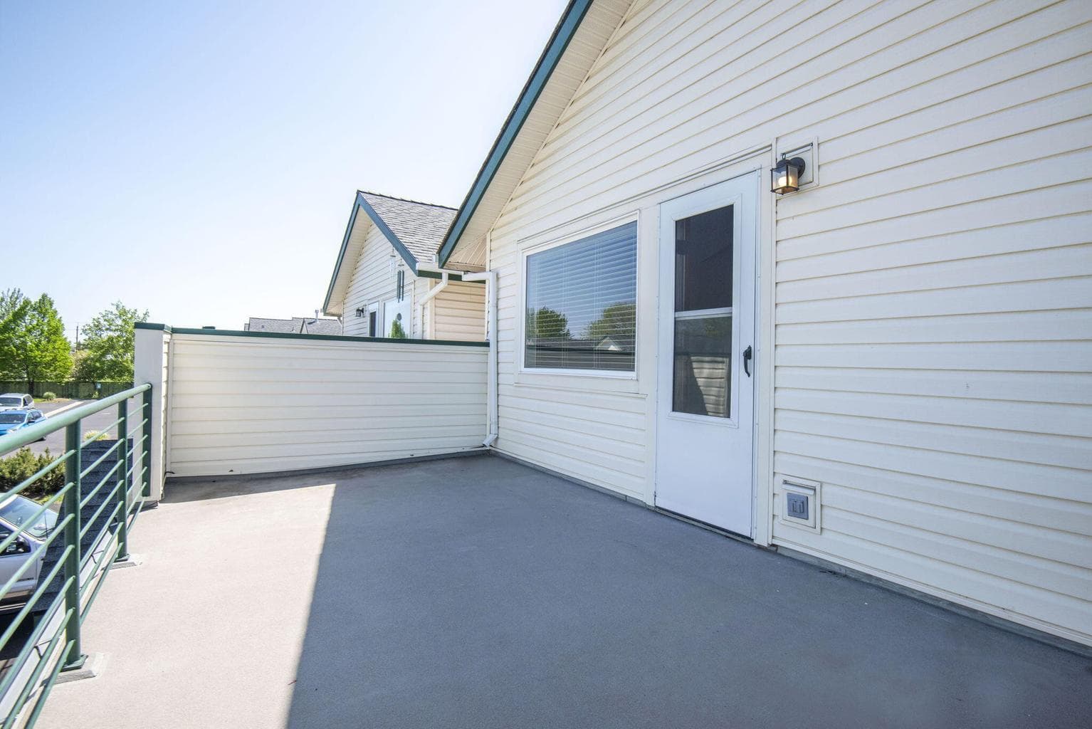 Photo of 438 19th 3 of 42