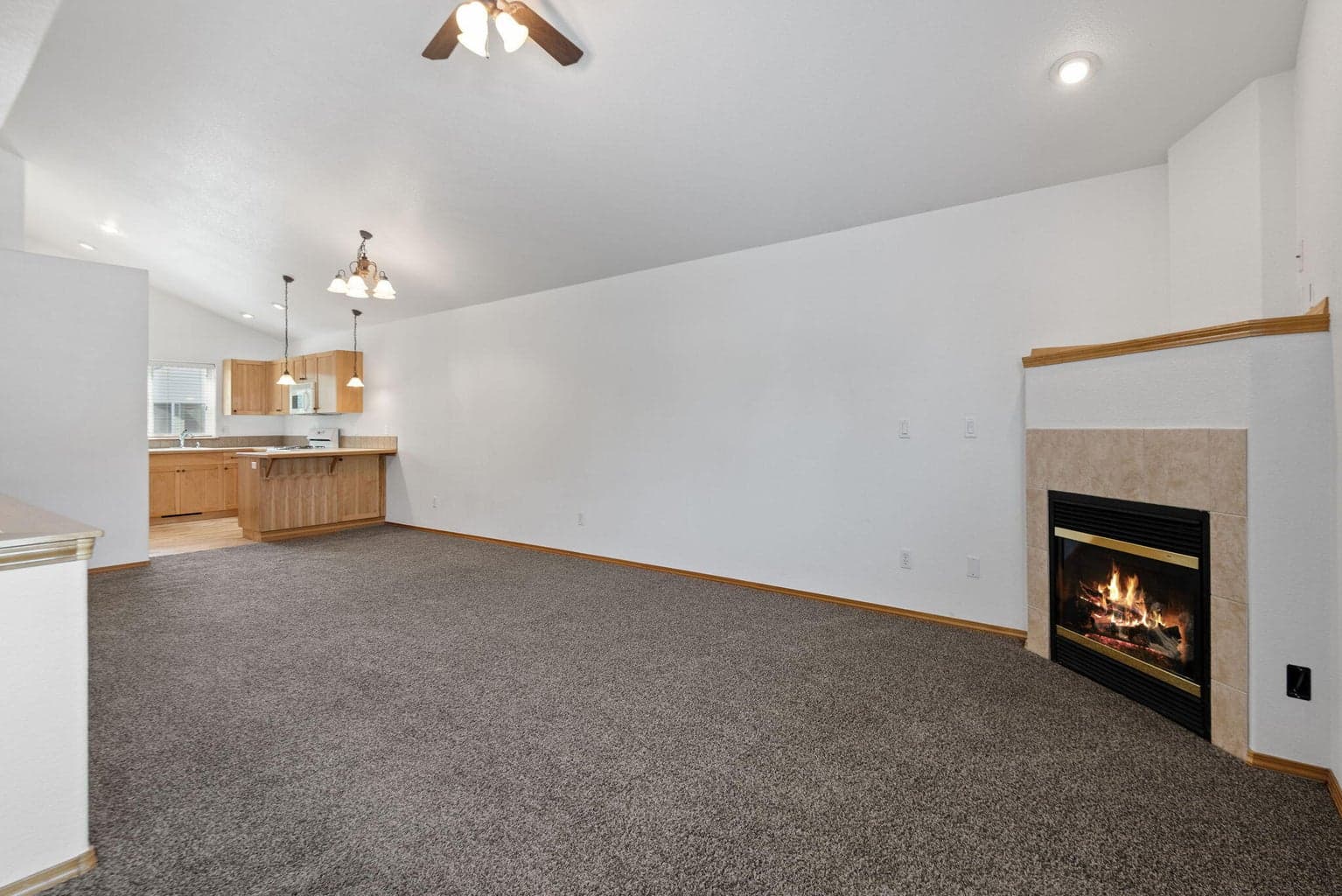 Photo of 438 NW 19th Street 6 of 42