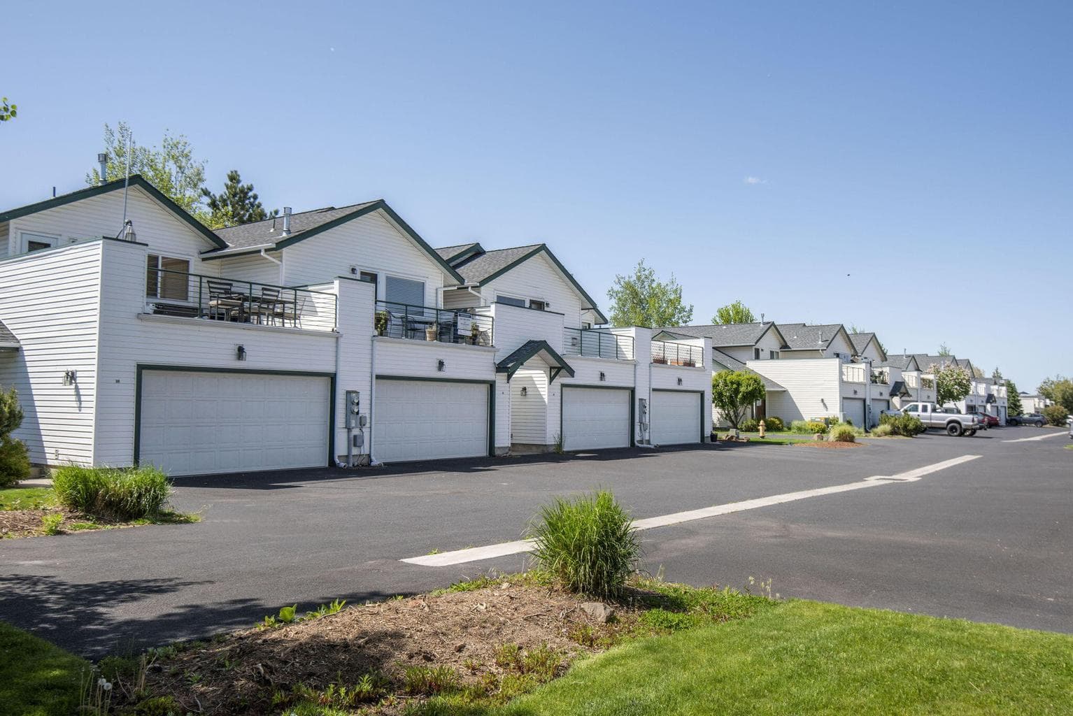 Photo of 438 NW 19th Street 35 of 42