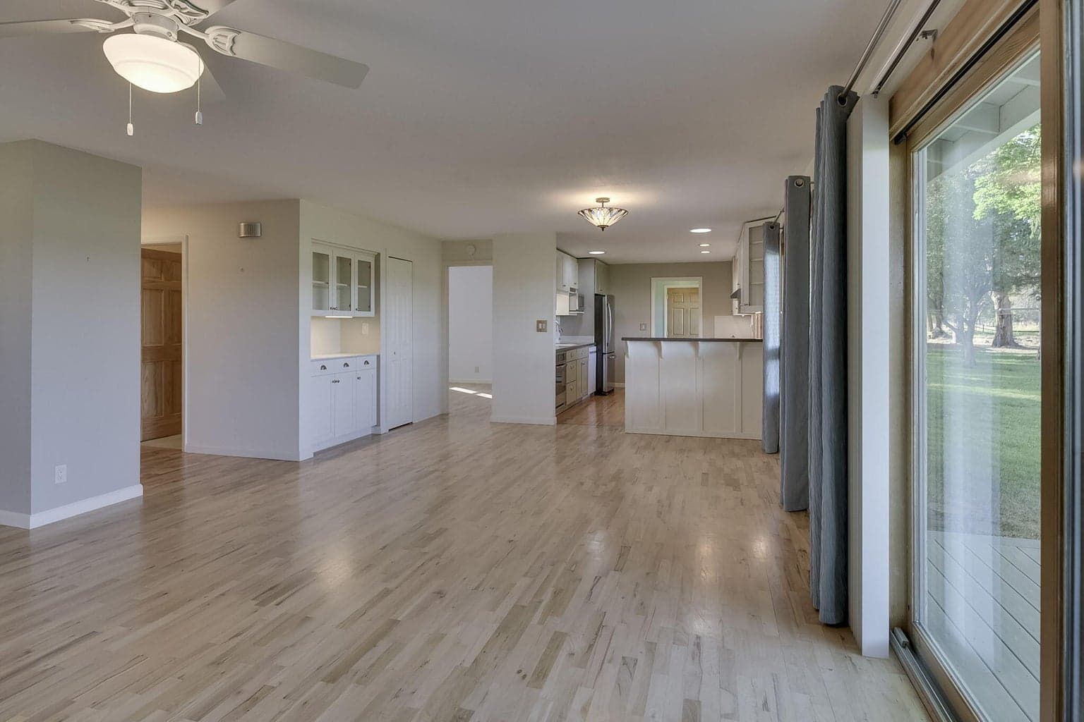 Photo of 7376 SW McVey Avenue 18 of 60