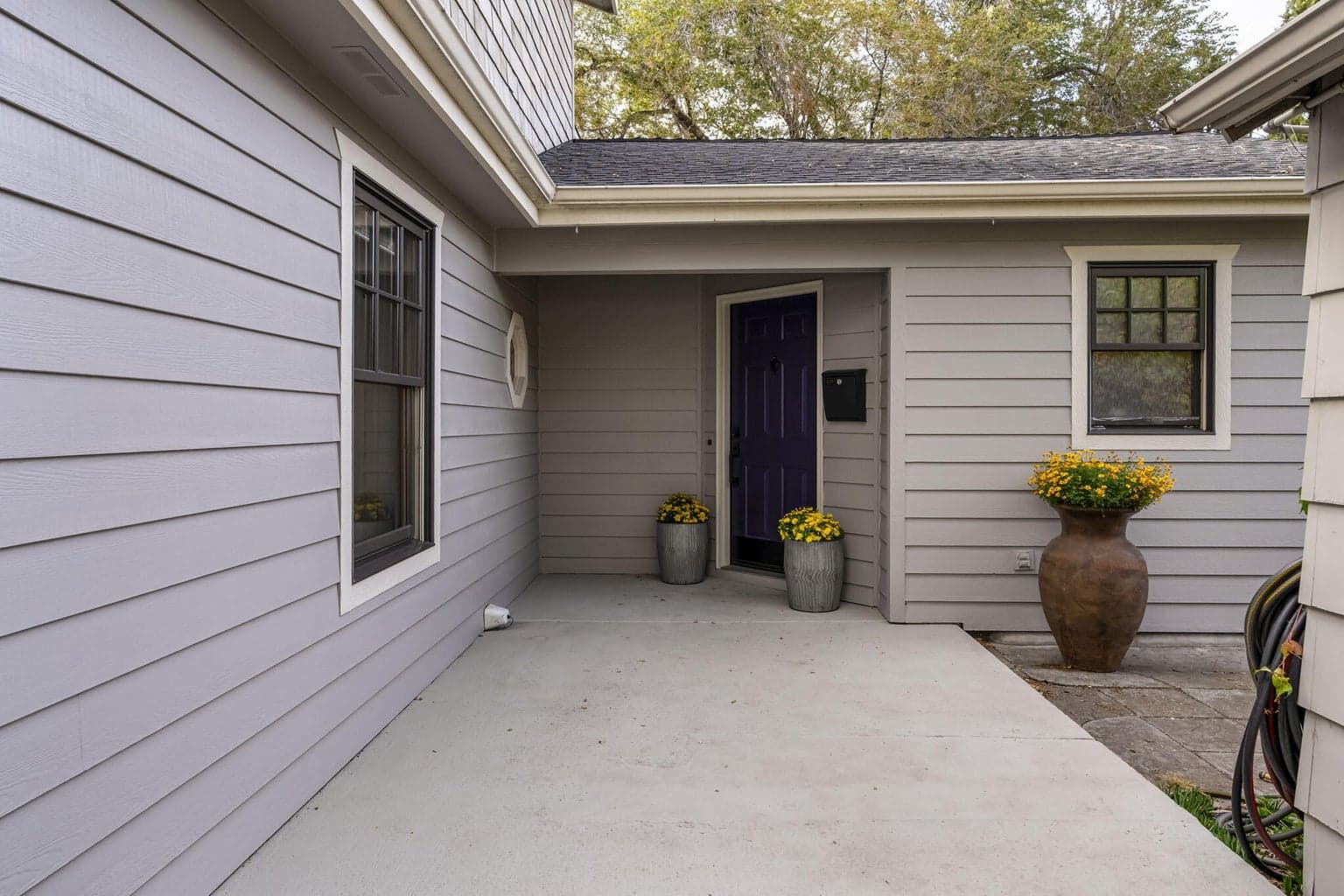 Photo of 637 Canyon 2 of 44