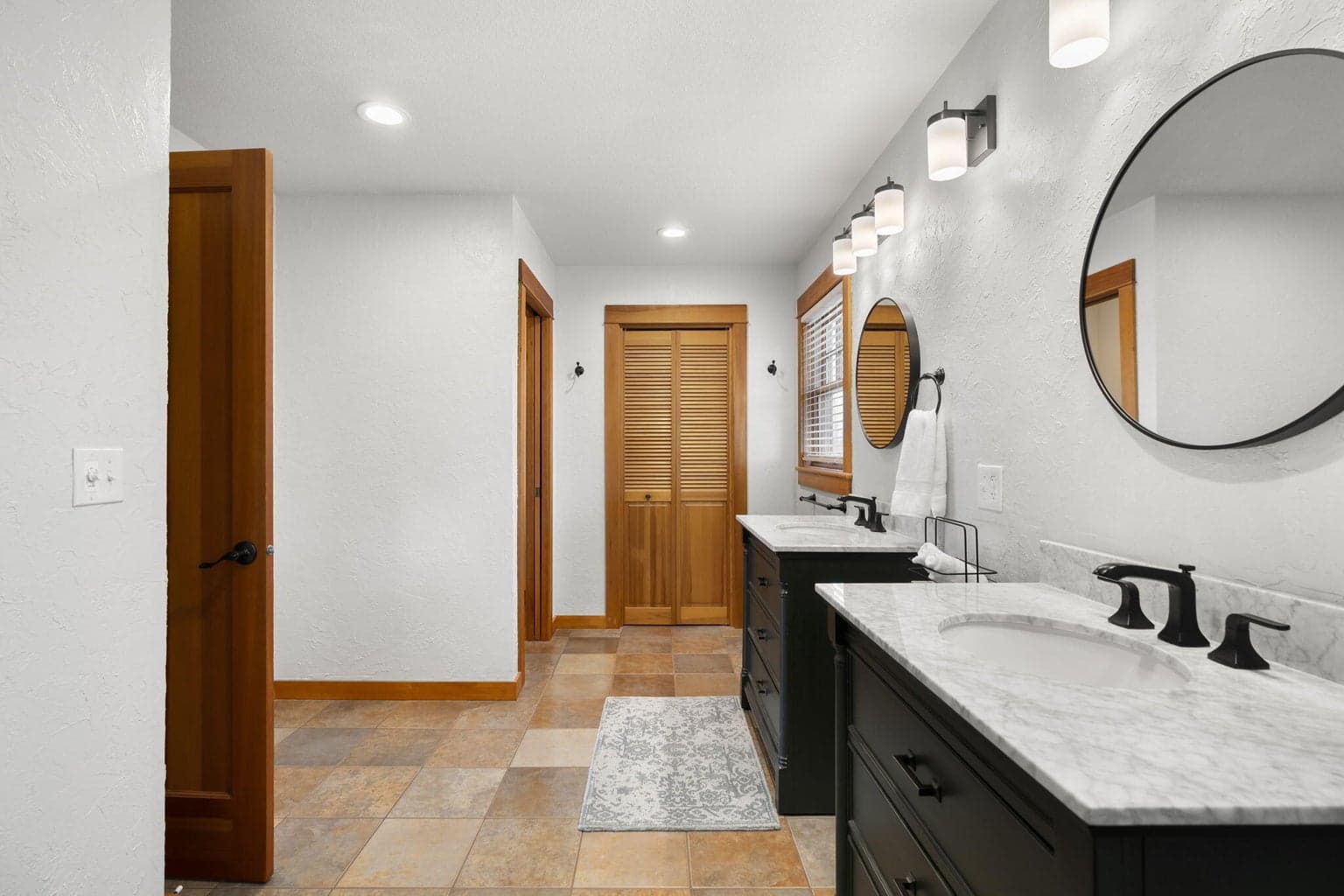 Linen closet, storage and enclosed water closet.