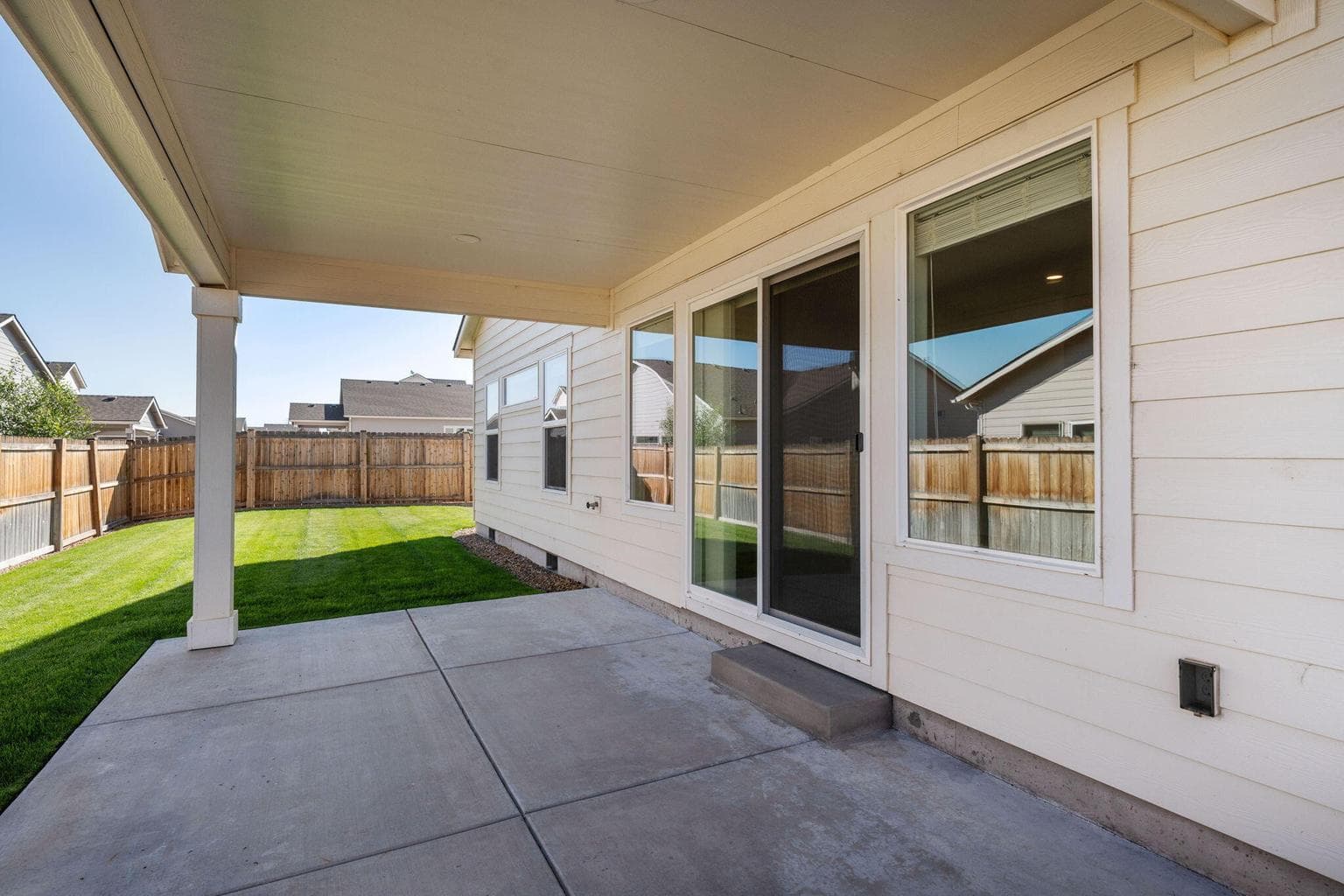 Photo of 320 NW Monte Vista Avenue 36 of 40