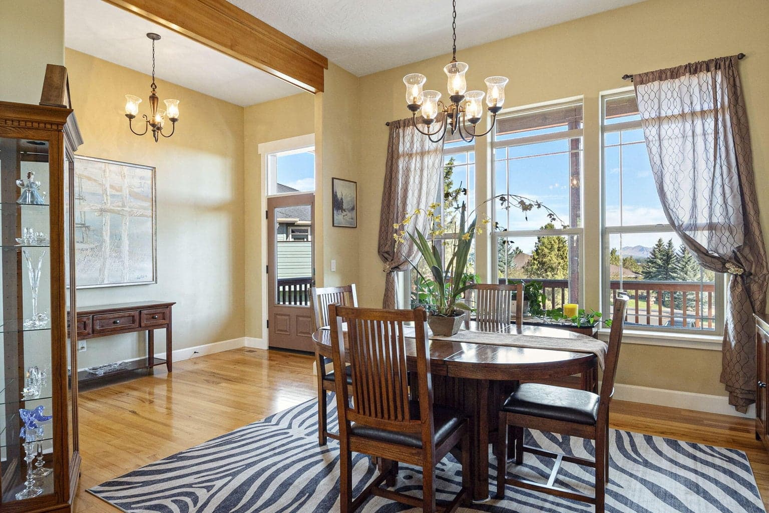 Photo of 2263 Dunlin Court 6 of 49