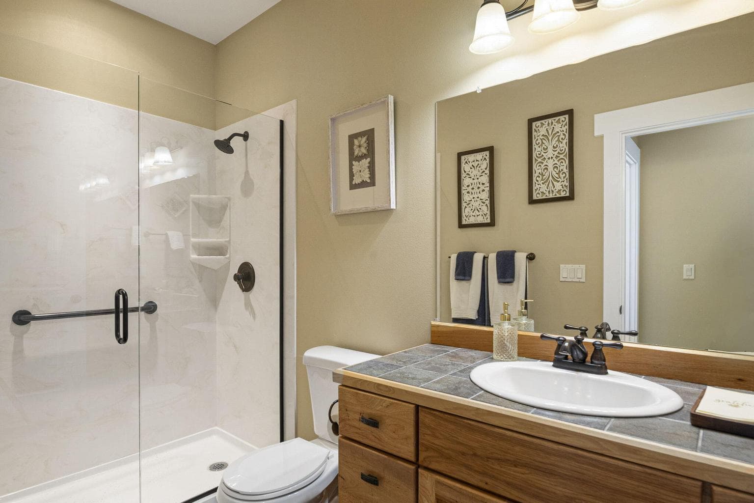Photo of 2263 Dunlin Court 21 of 49