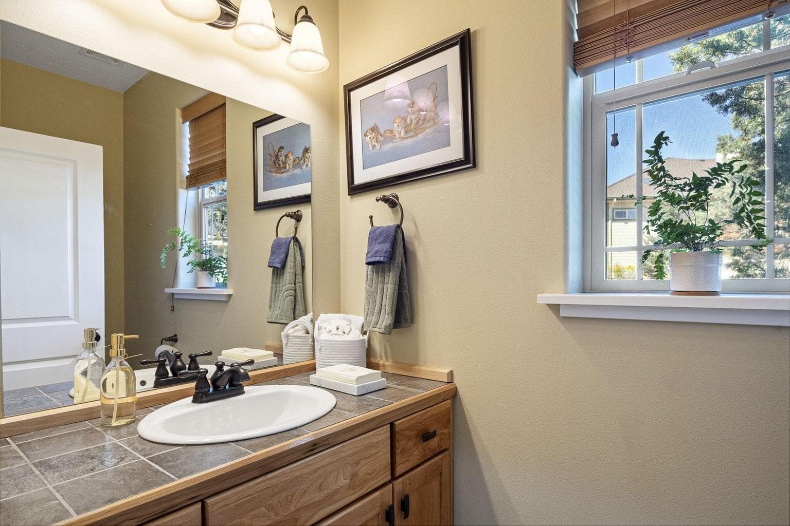 Photo of 2263 Dunlin Court 28 of 49