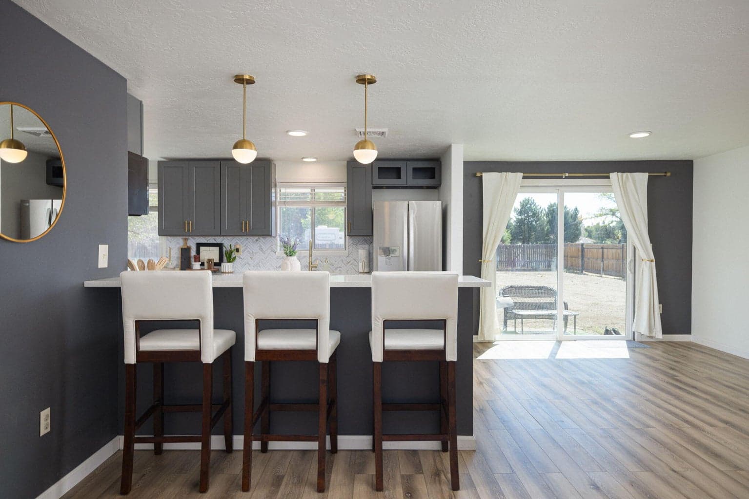 Photo of 2632 SW Yew Avenue 9 of 31