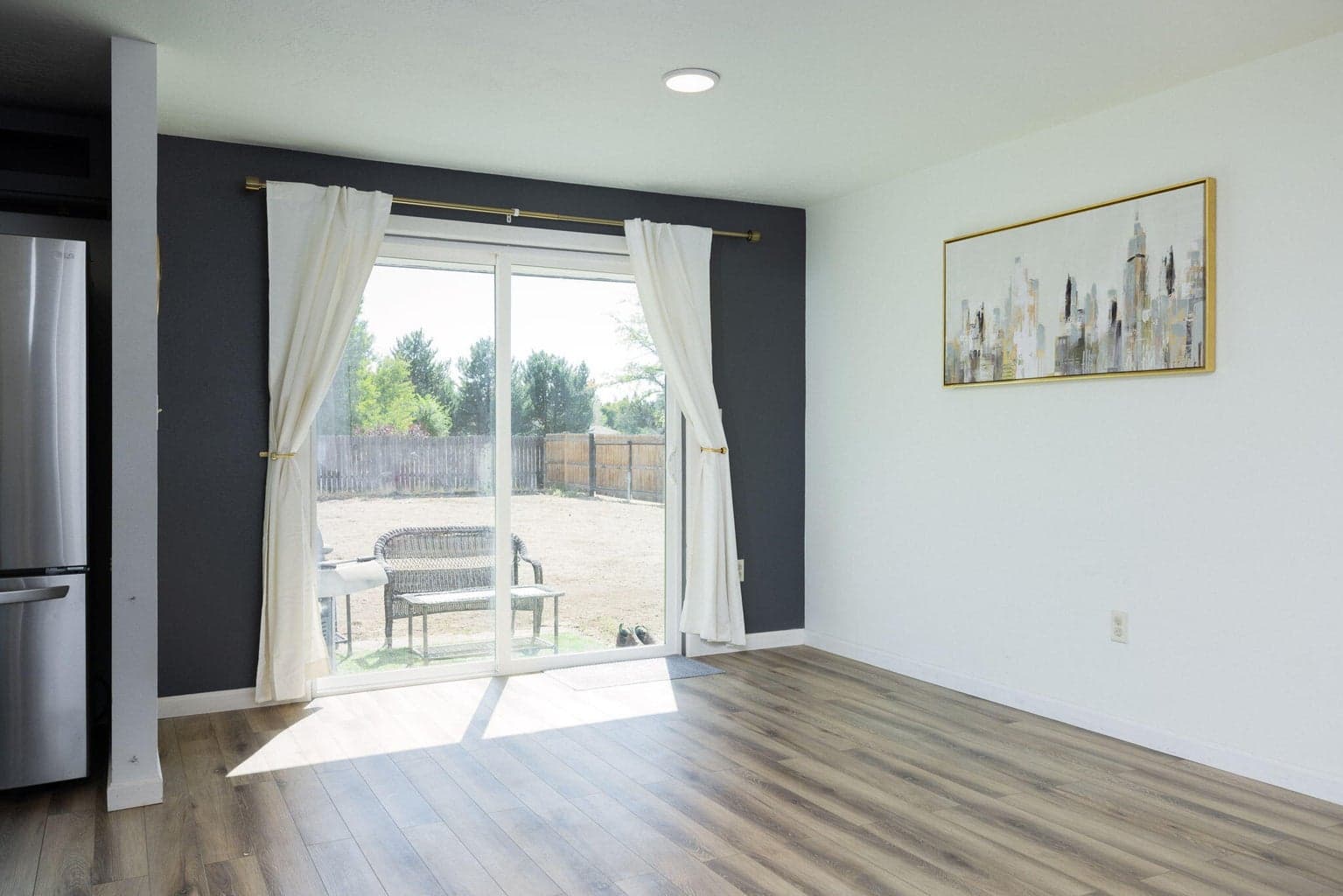 Photo of 2632 SW Yew Avenue 10 of 31