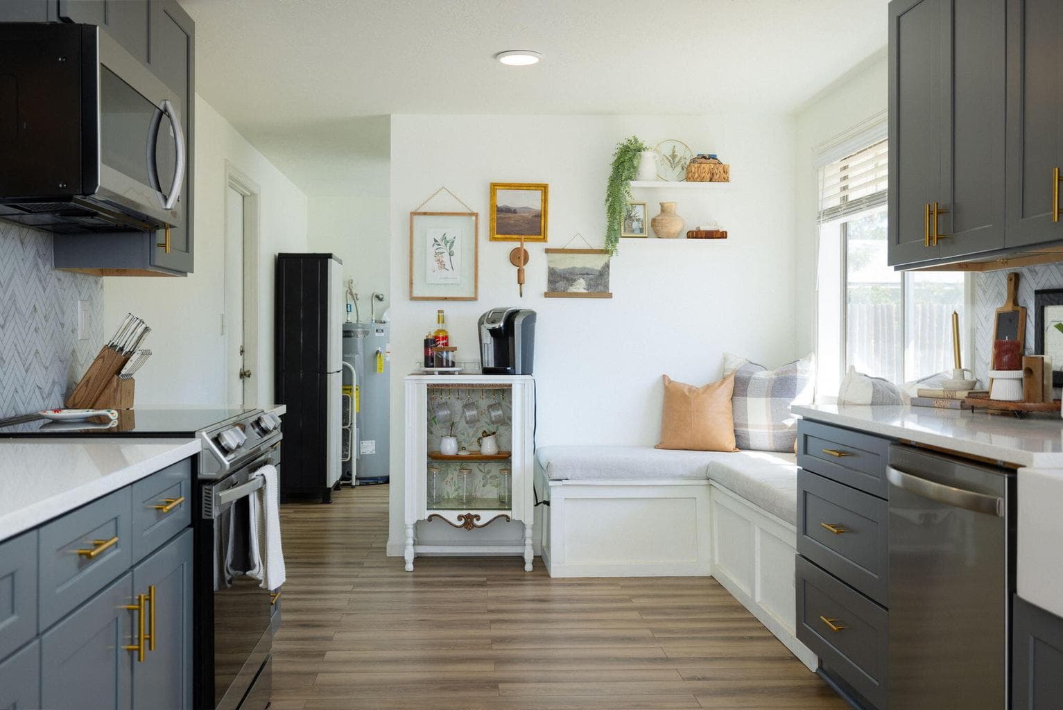 Photo of 2632 SW Yew Avenue 12 of 31