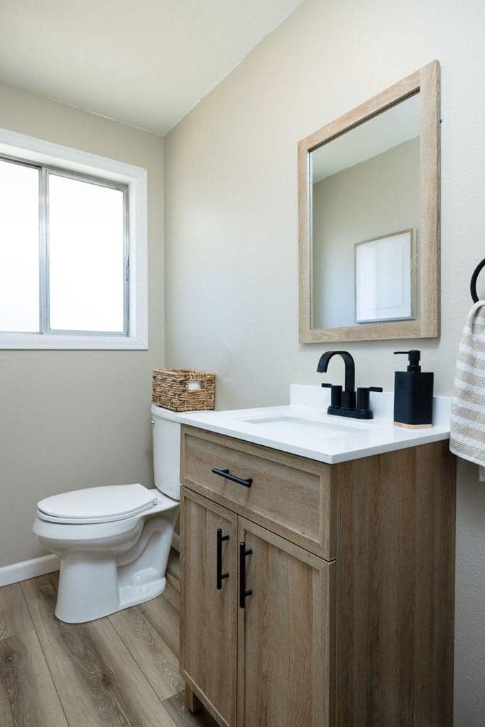 Photo of 2632 SW Yew Avenue 15 of 31