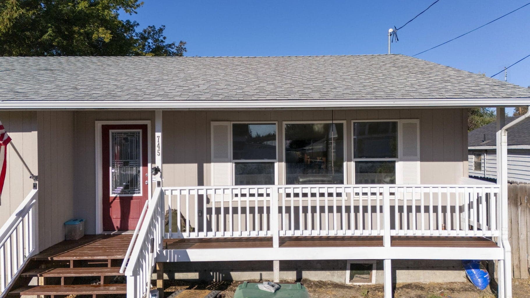 Photo of 745 Claypool 1 of 30