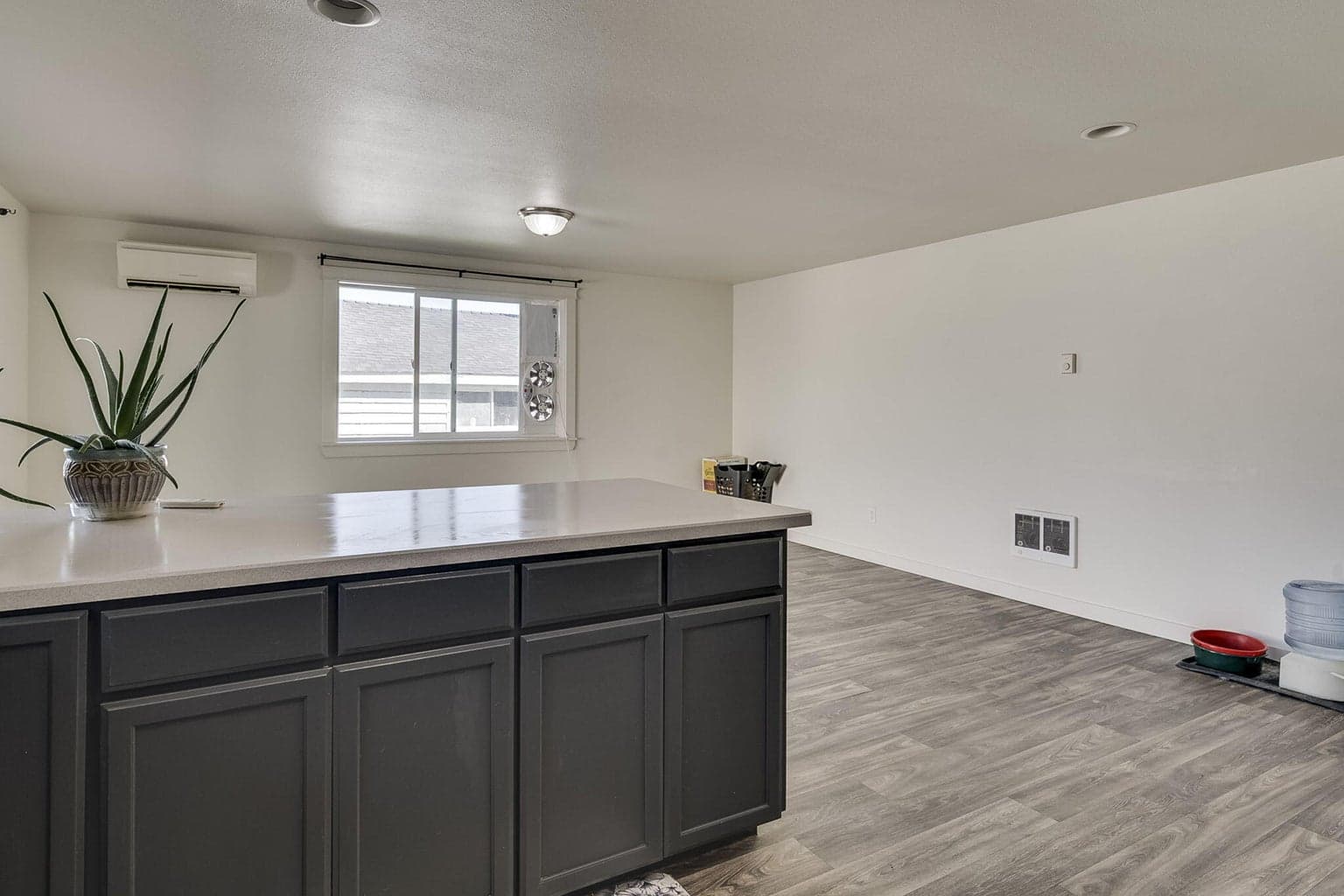 Photo of 745 NW Claypool Street 12 of 30
