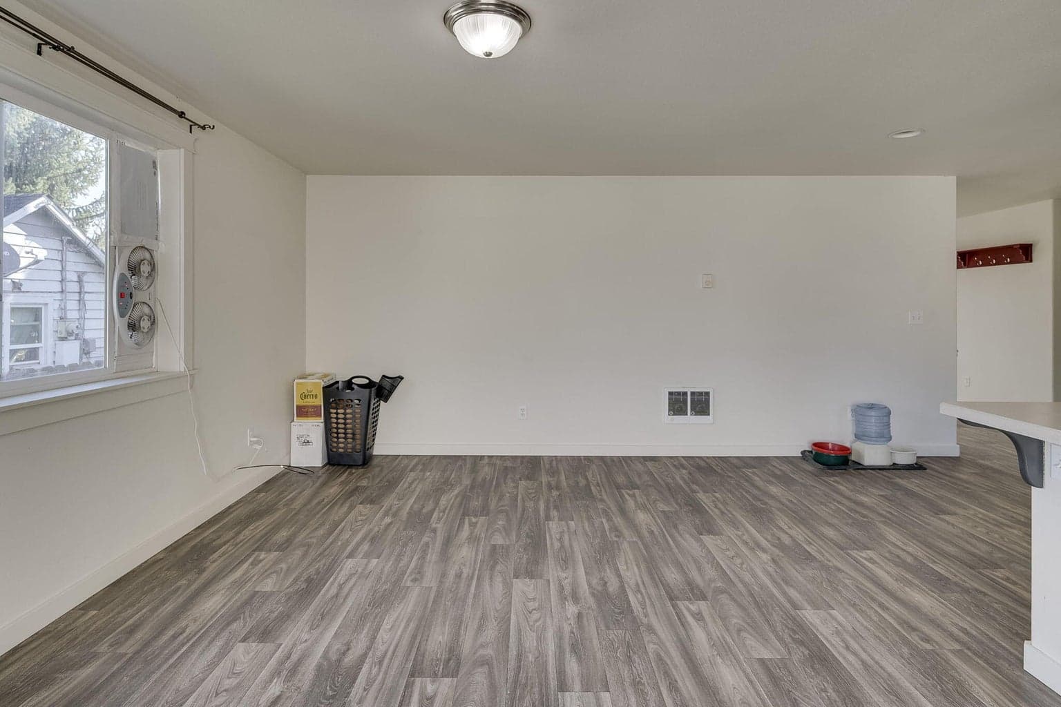 Photo of 745 NW Claypool Street 14 of 30