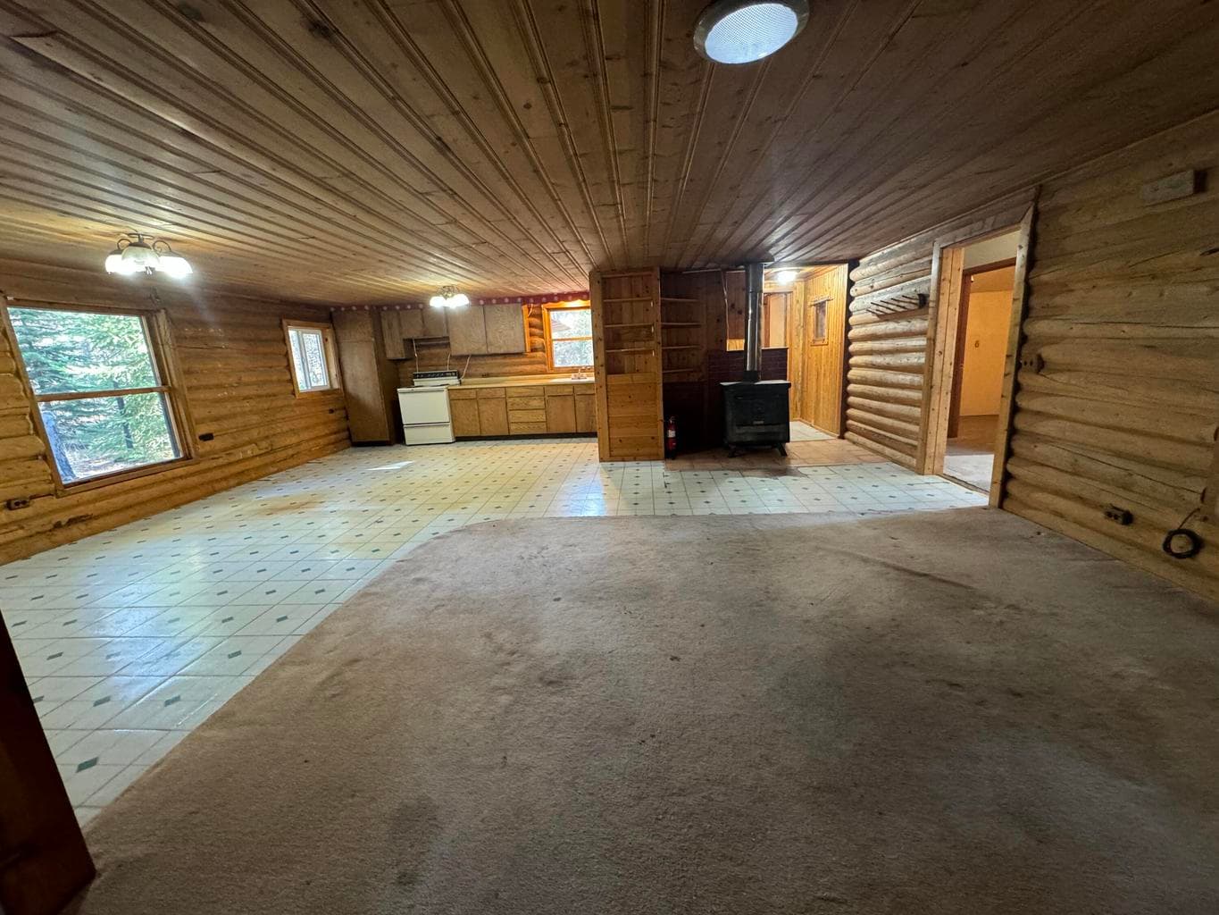 Photo of 53357 Pole Pine Road 4 of 45