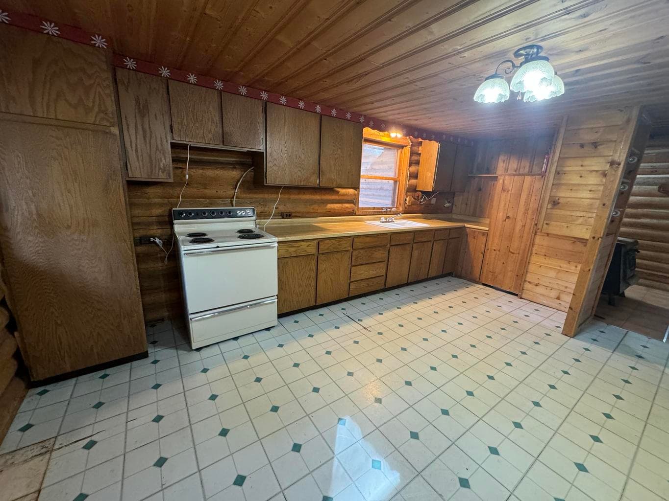 Photo of 53357 Pole Pine Road 8 of 45