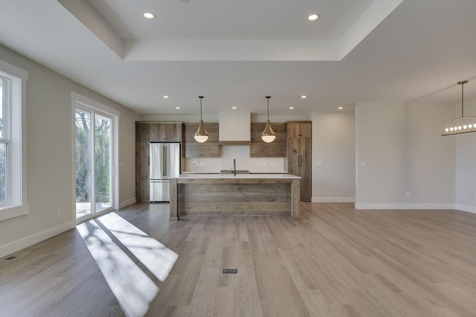 Photo of 3705 SW Xero Avenue 10 of 35