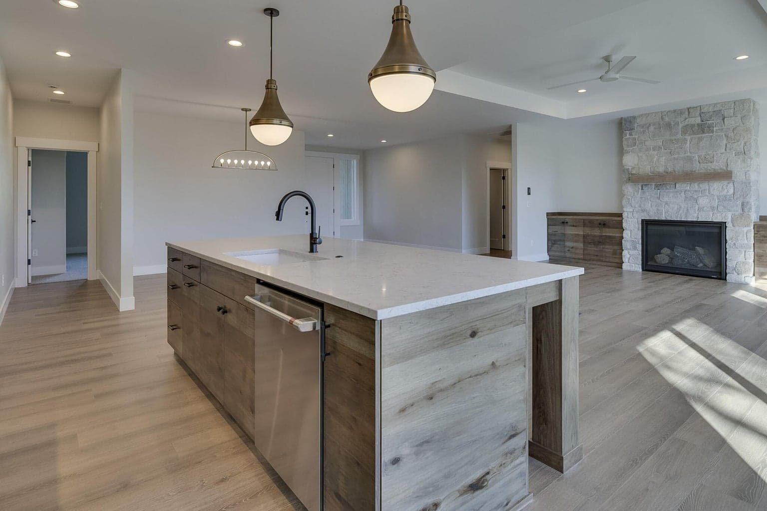 Photo of 3705 SW Xero Avenue 17 of 35