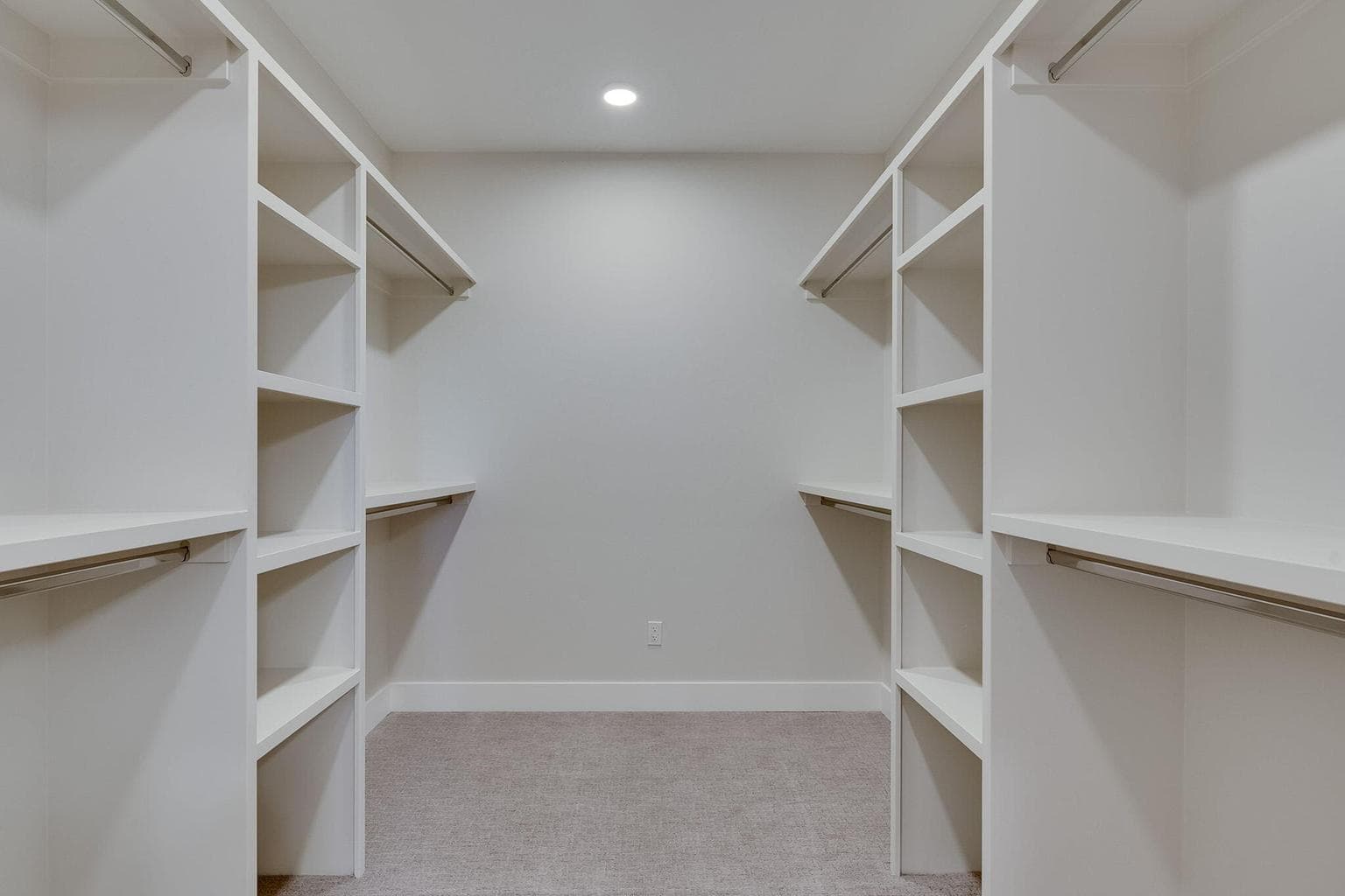 Photo of 3705 SW Xero Avenue 27 of 35