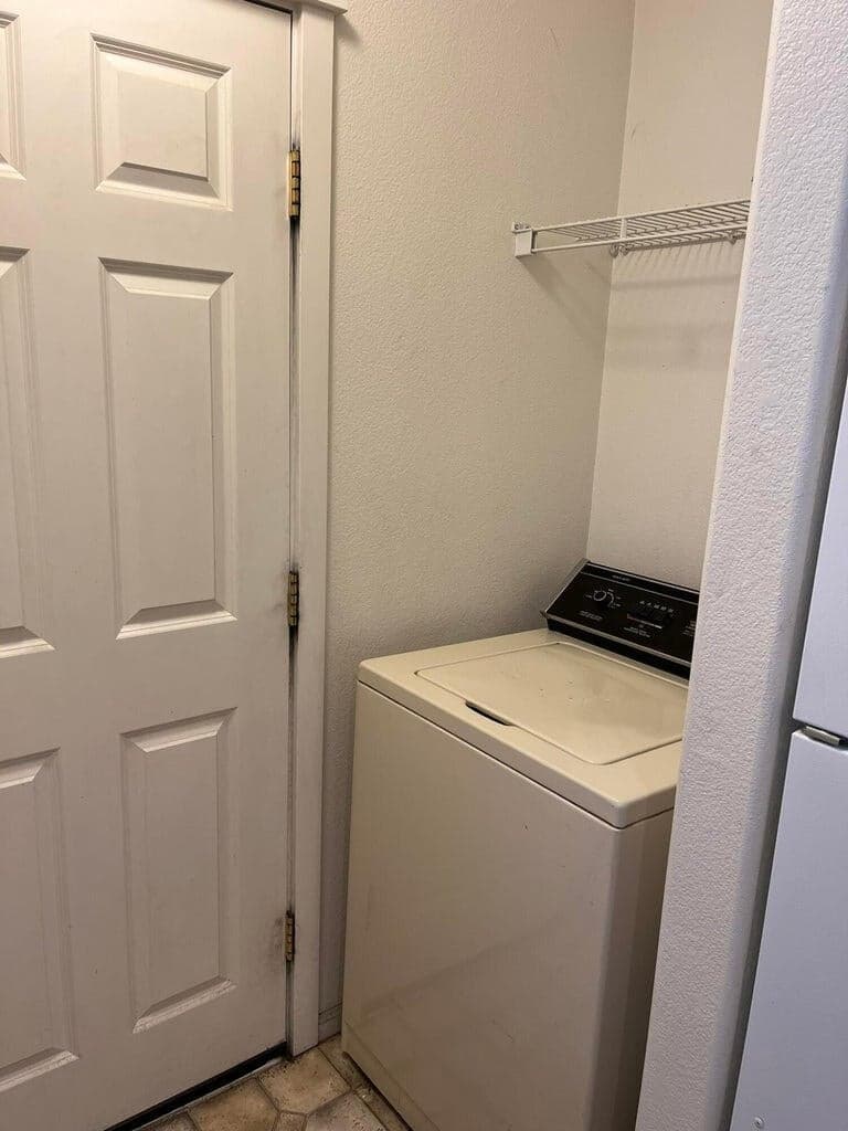 Photo of 2261 Timber 4 of 11