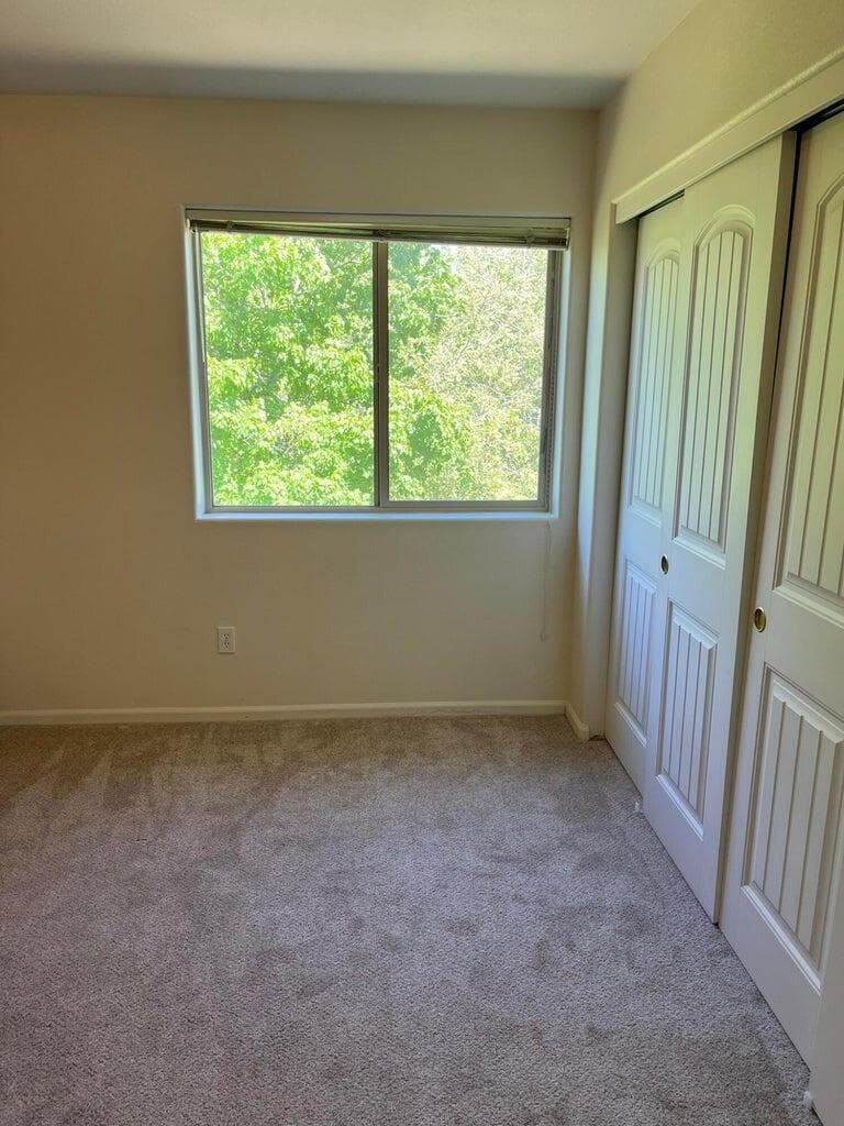 Photo of 2261 SW Timber Avenue 8 of 11
