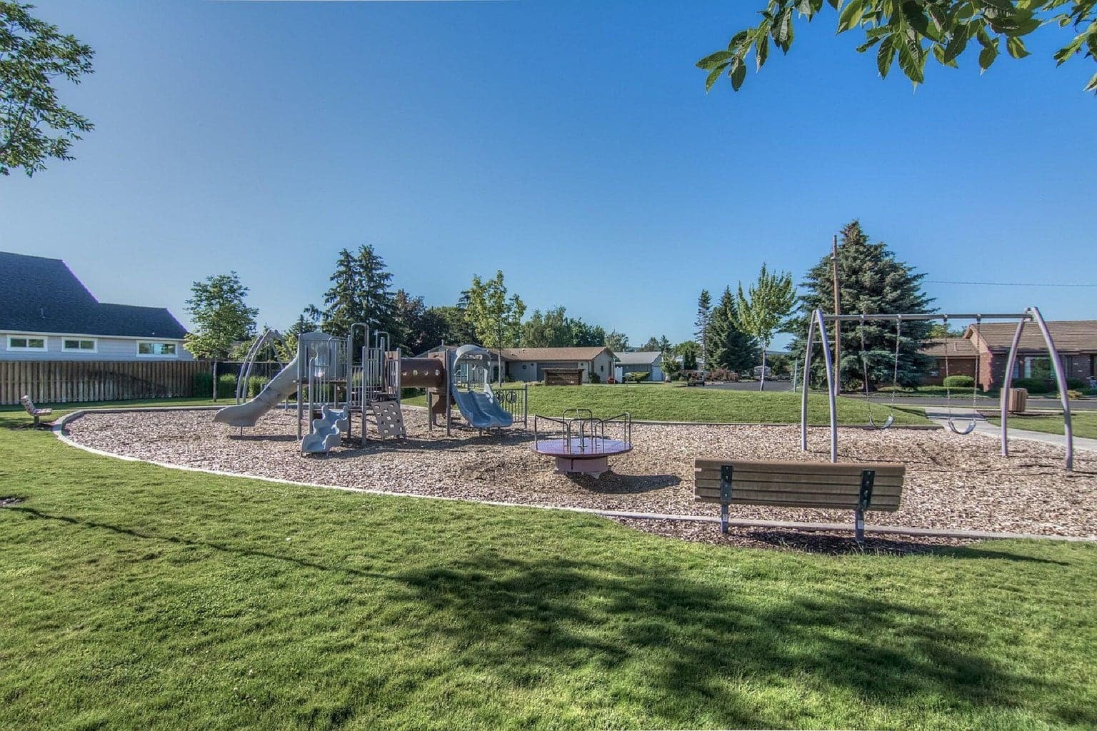 Ochoco Pointe community resort-style amenities.