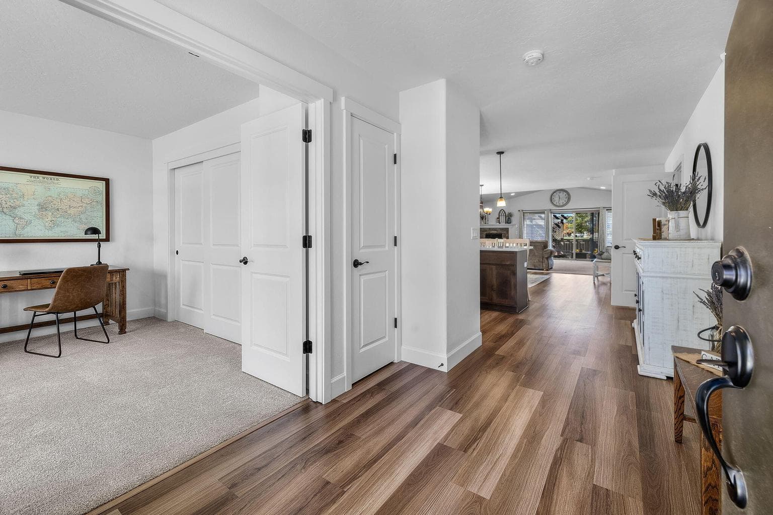 Photo of 2925 23rd 5 of 48