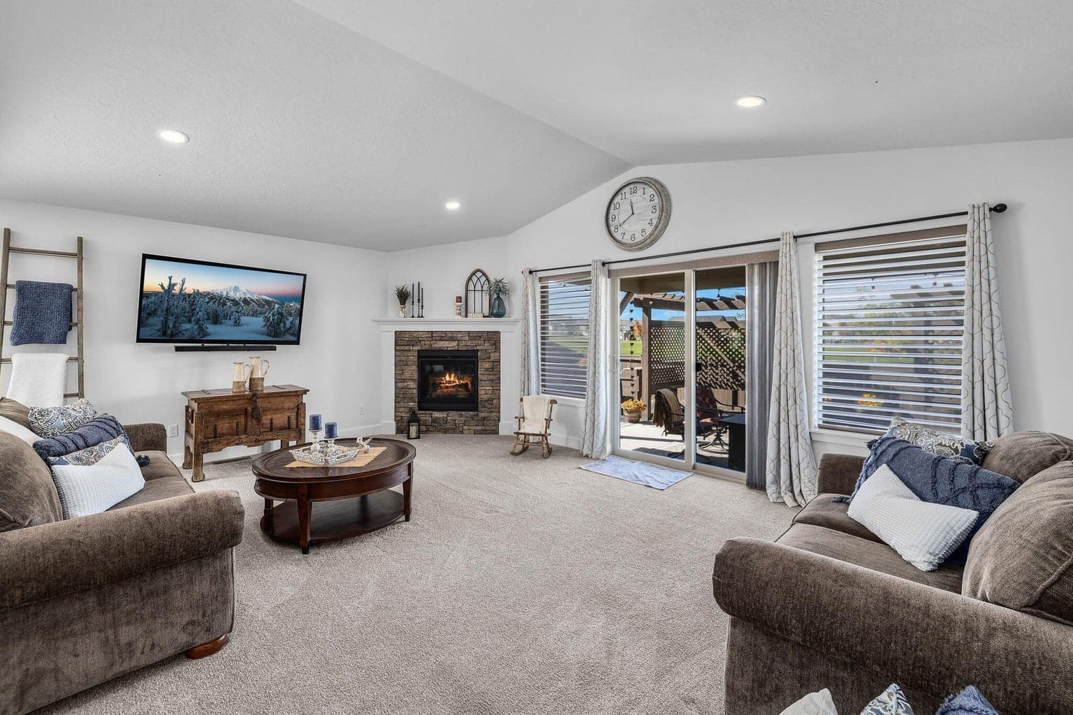Photo of 2925 NW 23rd Street 15 of 48