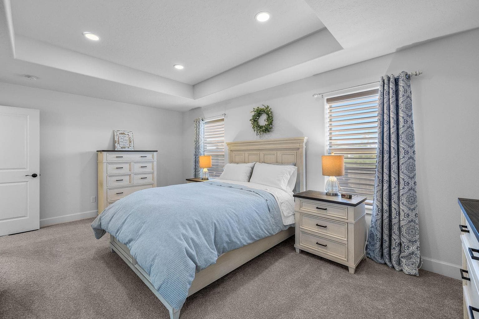 Photo of 2925 NW 23rd Street 25 of 48