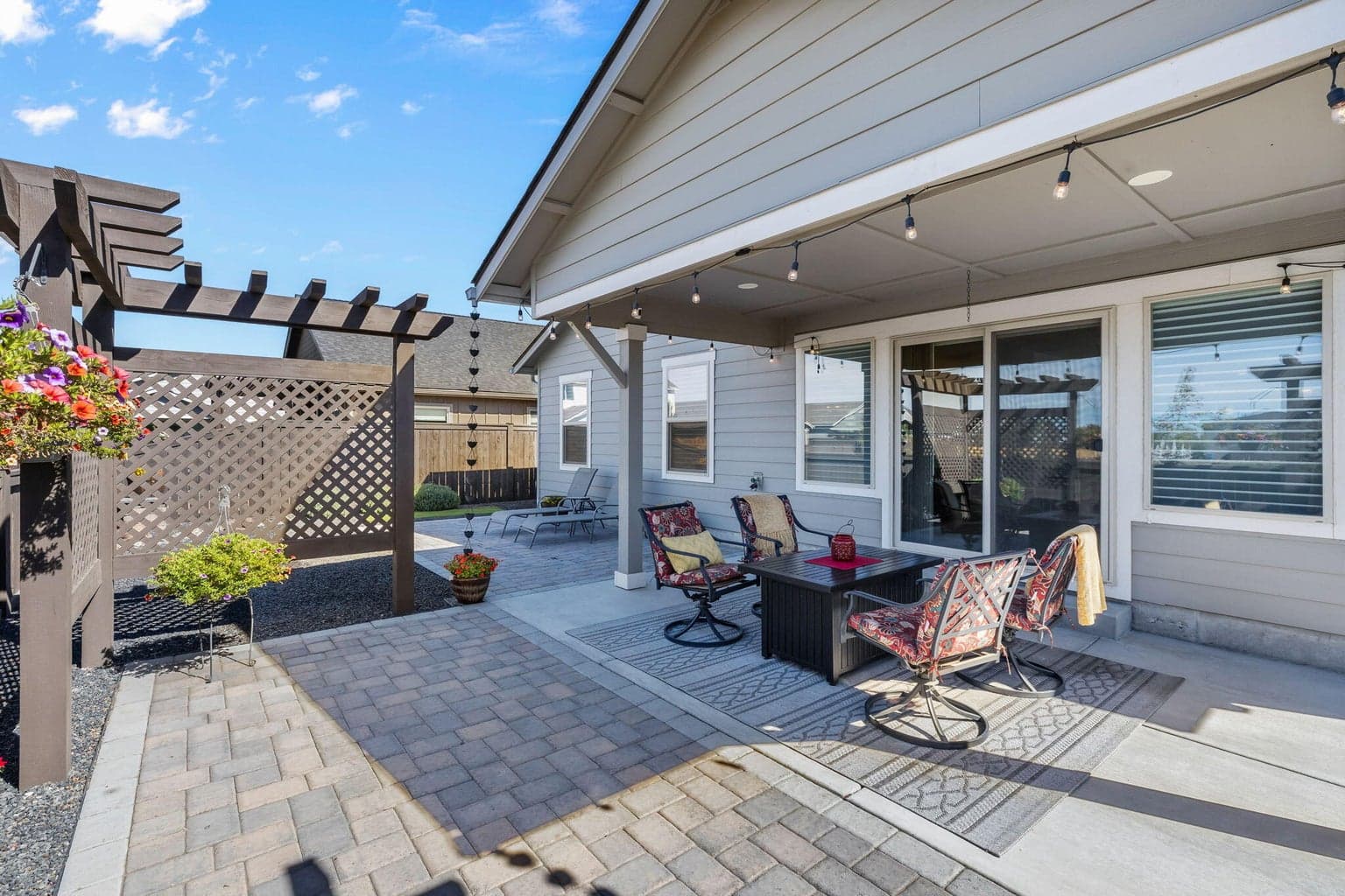 Photo of 2925 NW 23rd Street 31 of 48