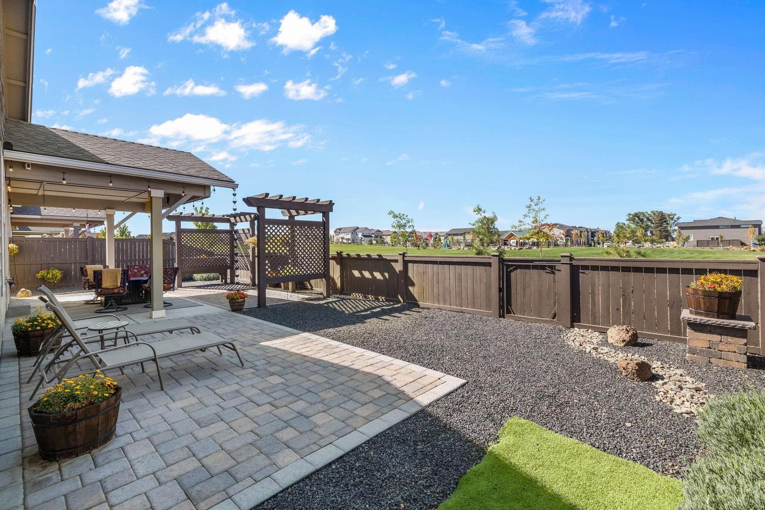Photo of 2925 NW 23rd Street 32 of 48