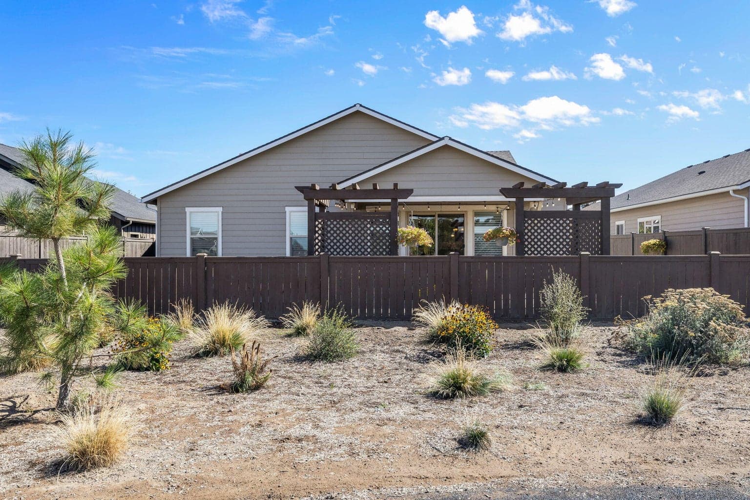 Photo of 2925 NW 23rd Street 33 of 48