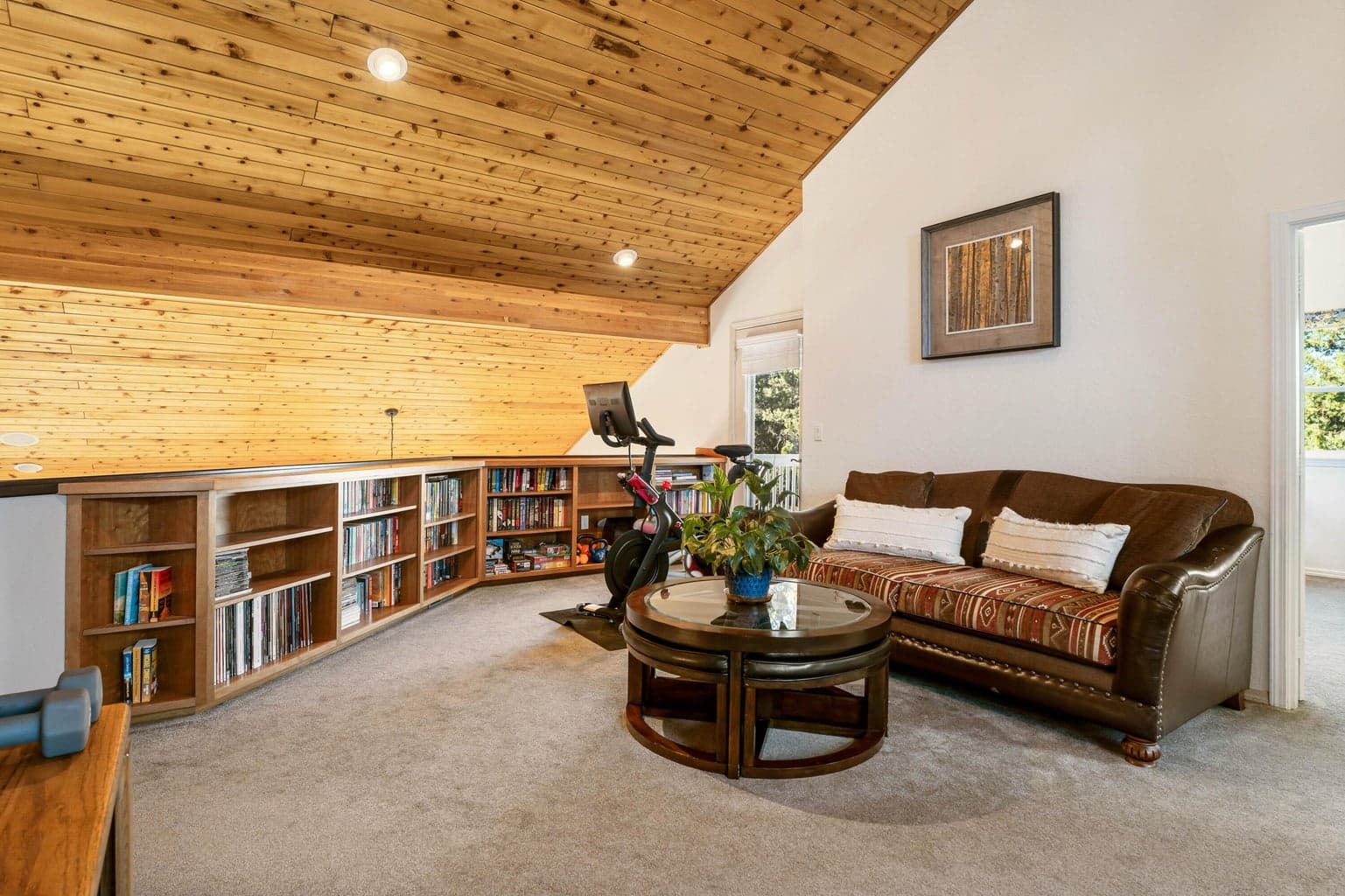 Photo of 2605 Thrush Court 24 of 51