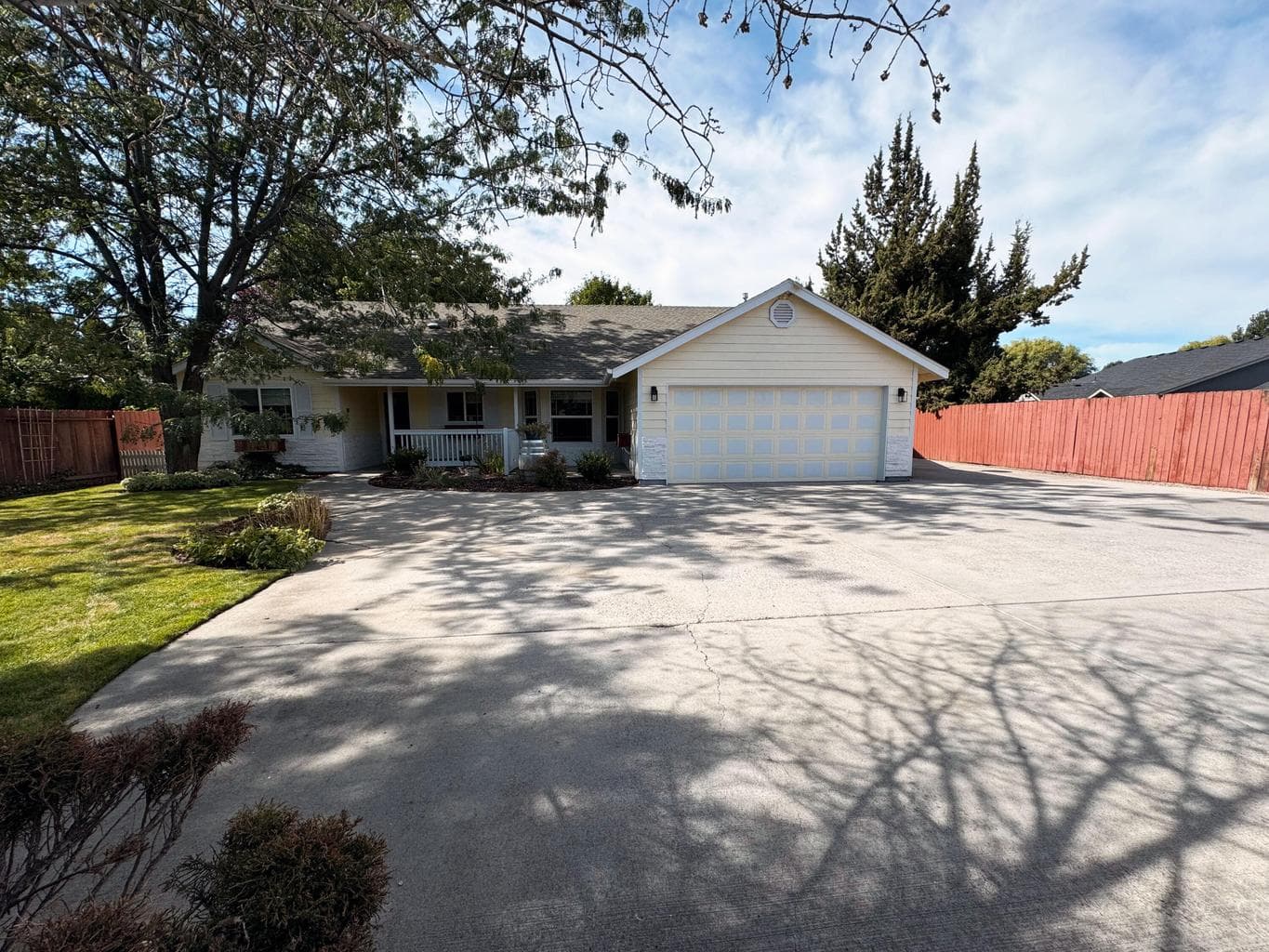Photo of 2361 NW 19TH Street 6 of 39
