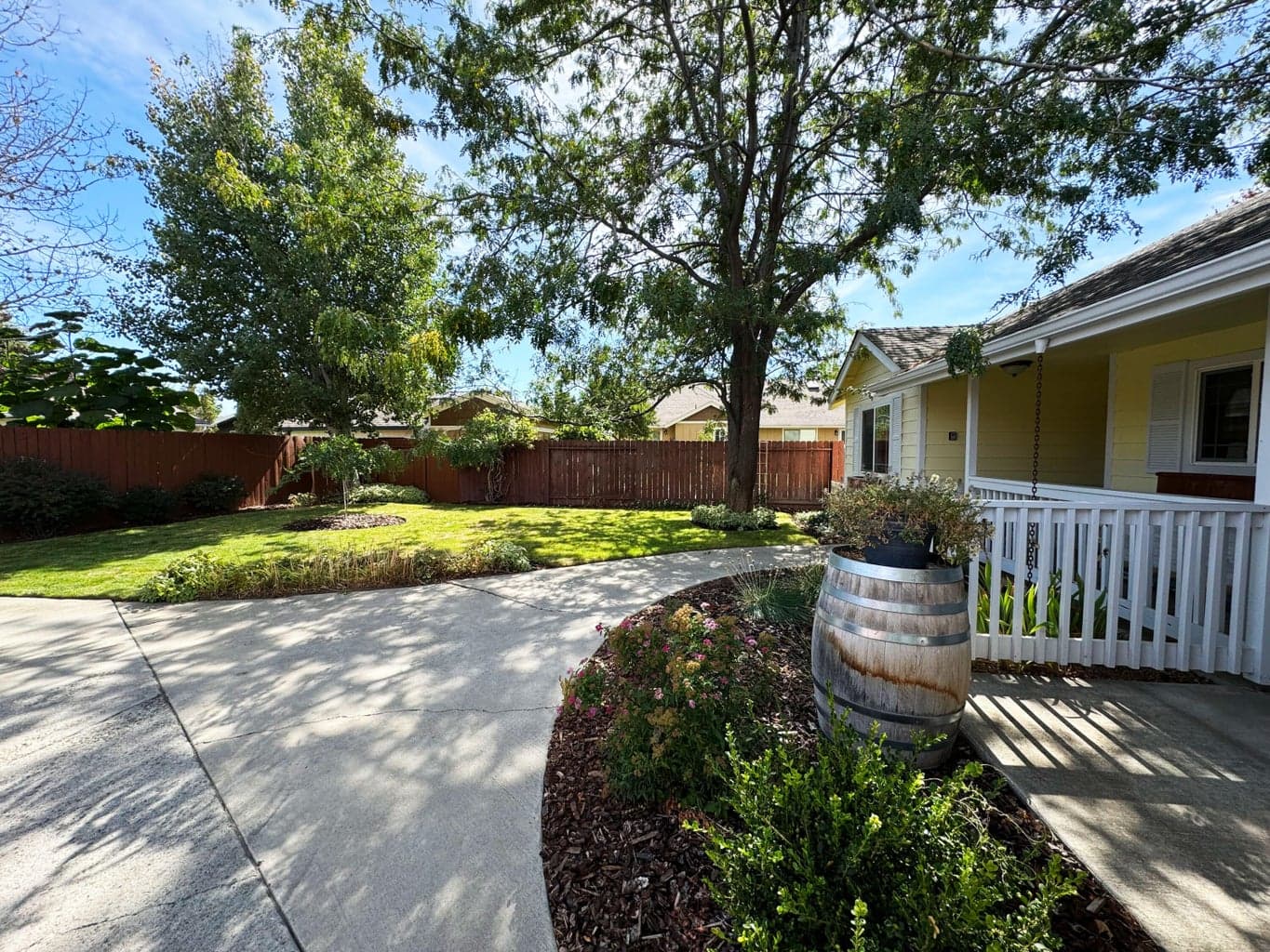 Photo of 2361 19TH 4 of 39