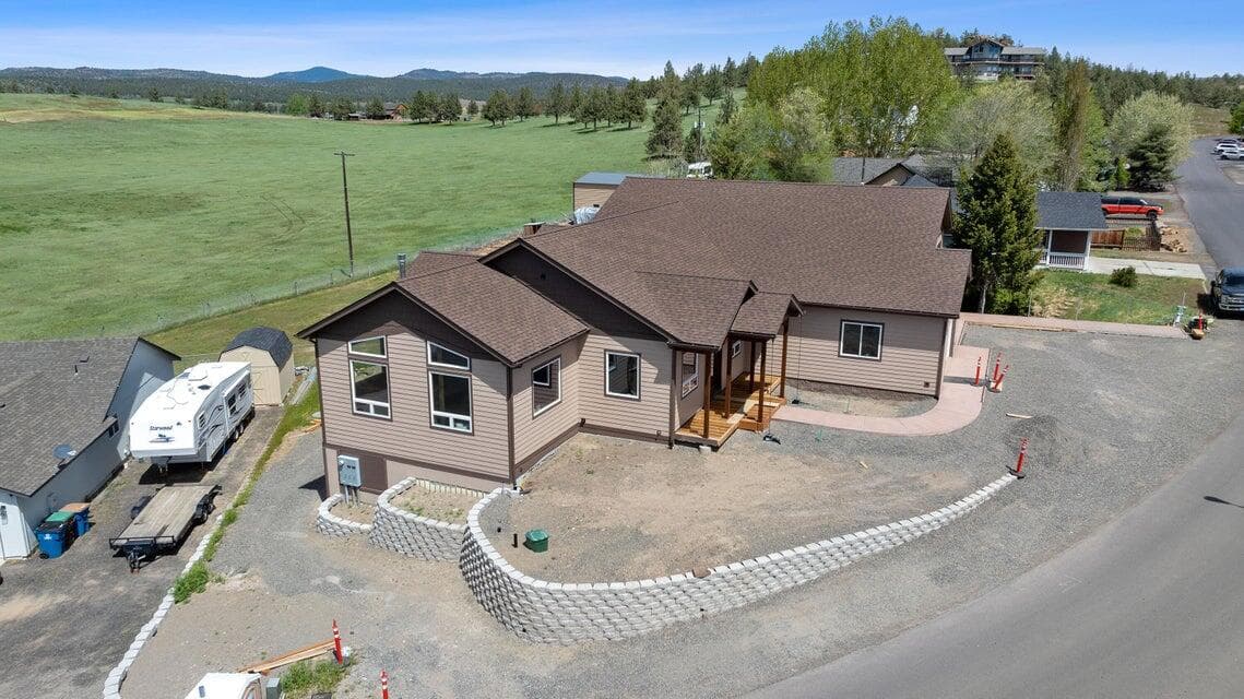 Photo of 3248 Yellowpine 4 of 30