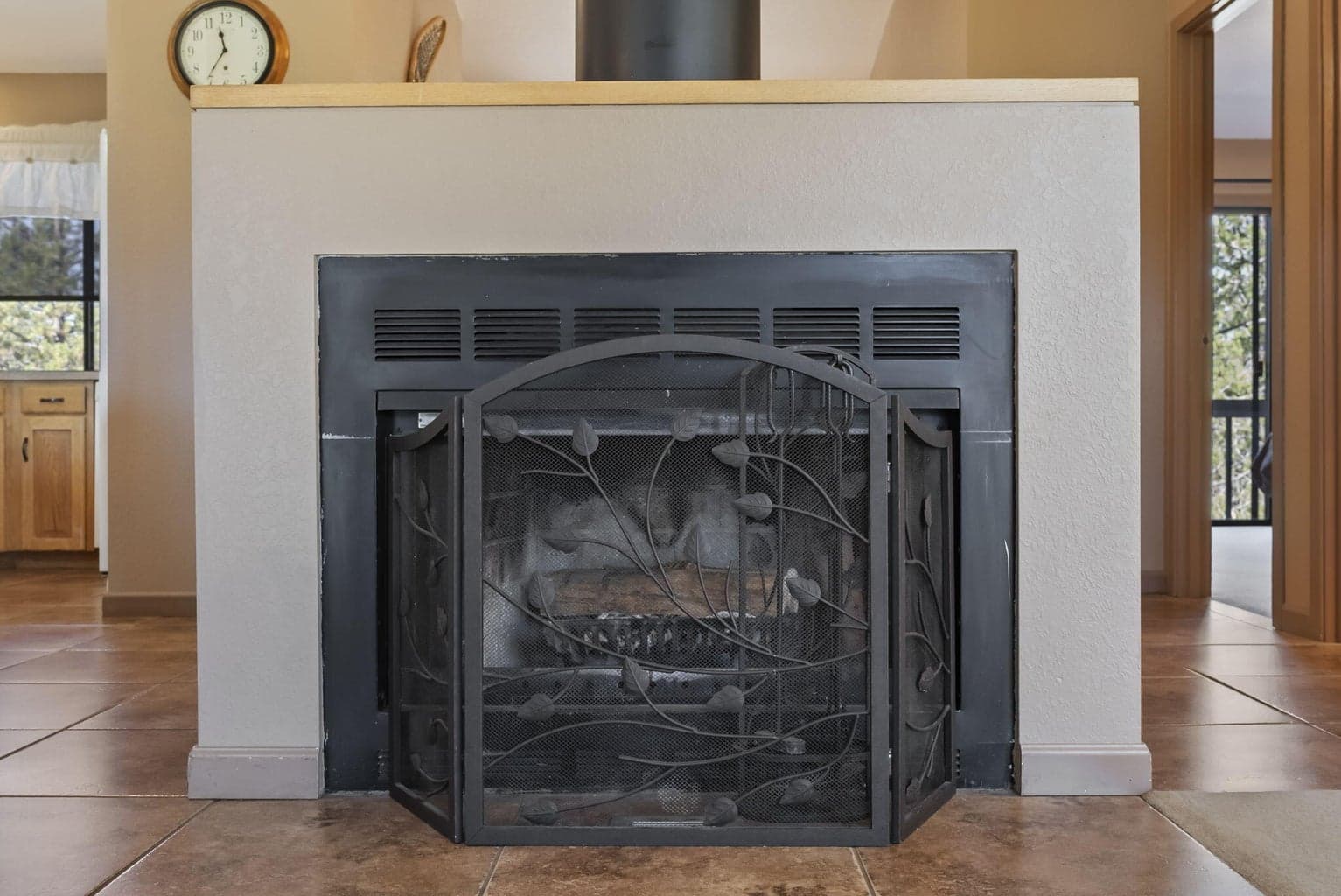 Photo of 57766 Umpqua Lane 12 of 68