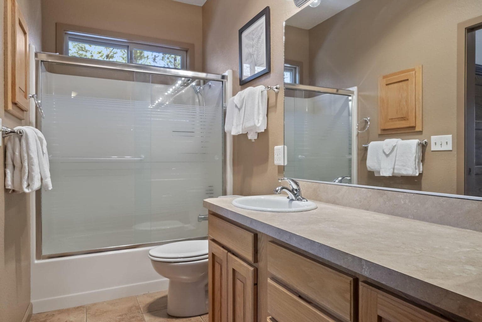 Photo of 57766 Umpqua Lane 21 of 68