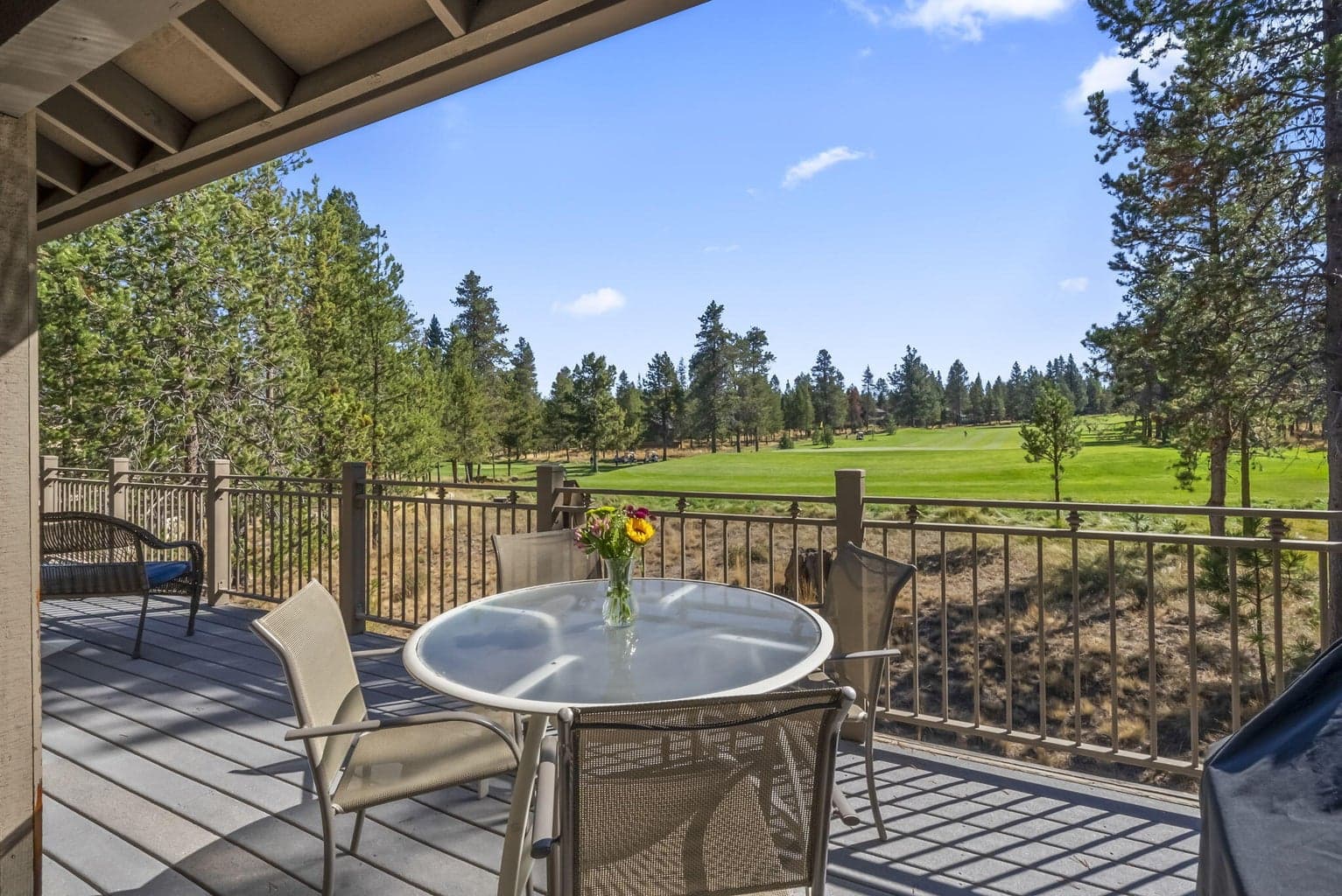 Photo of 57766 Umpqua Lane 31 of 68