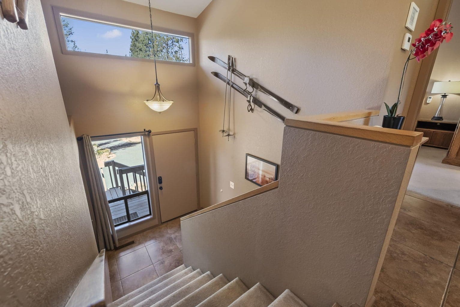 Photo of 57766 Umpqua Lane 35 of 68