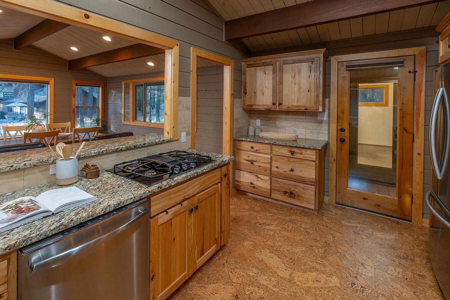 Photo of 57400 Quartz Mountain Lane 10 of 25