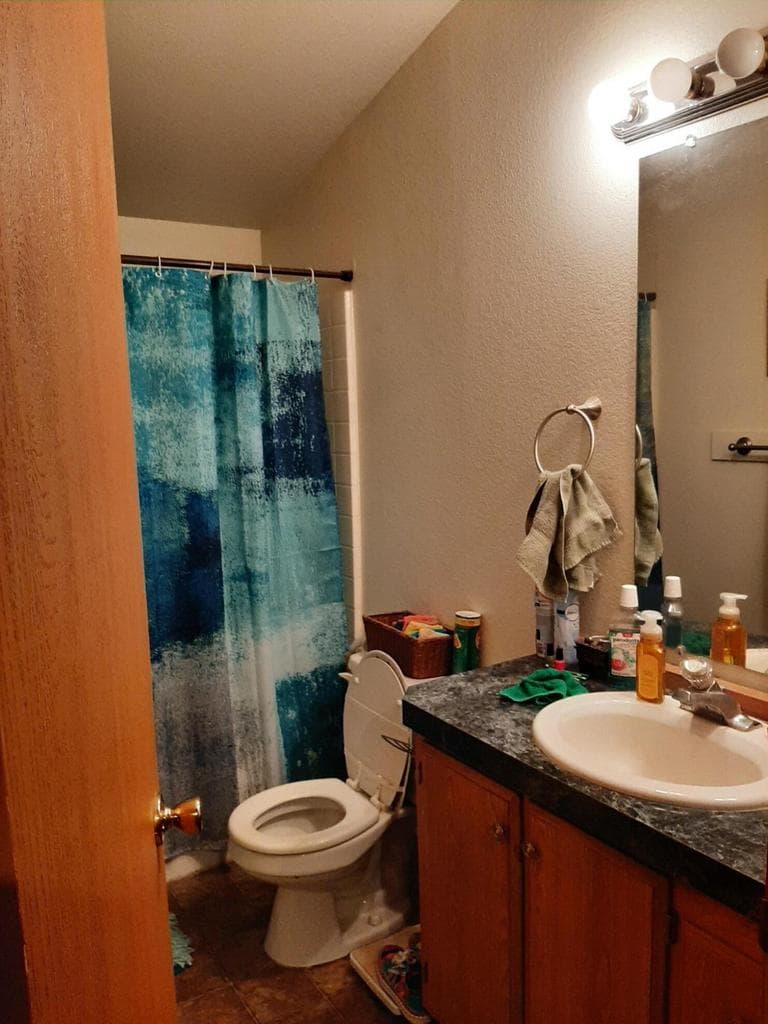Photo of 1531 NW Teal Loop 6 of 10