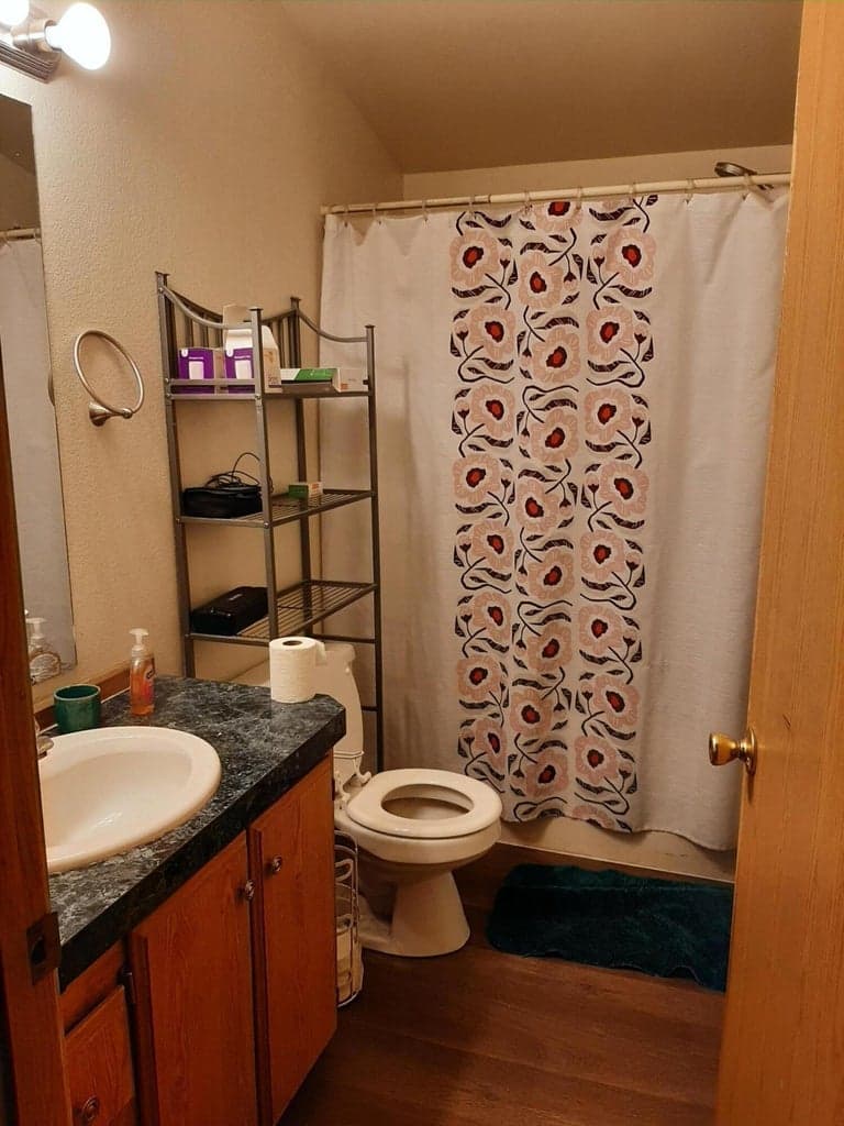 Photo of 1531 NW Teal Loop 9 of 10