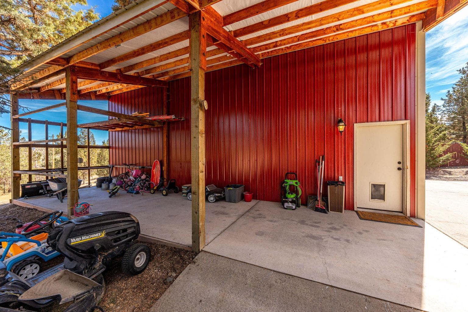 Photo of 15400 SE Winchester Loop 32 of 48