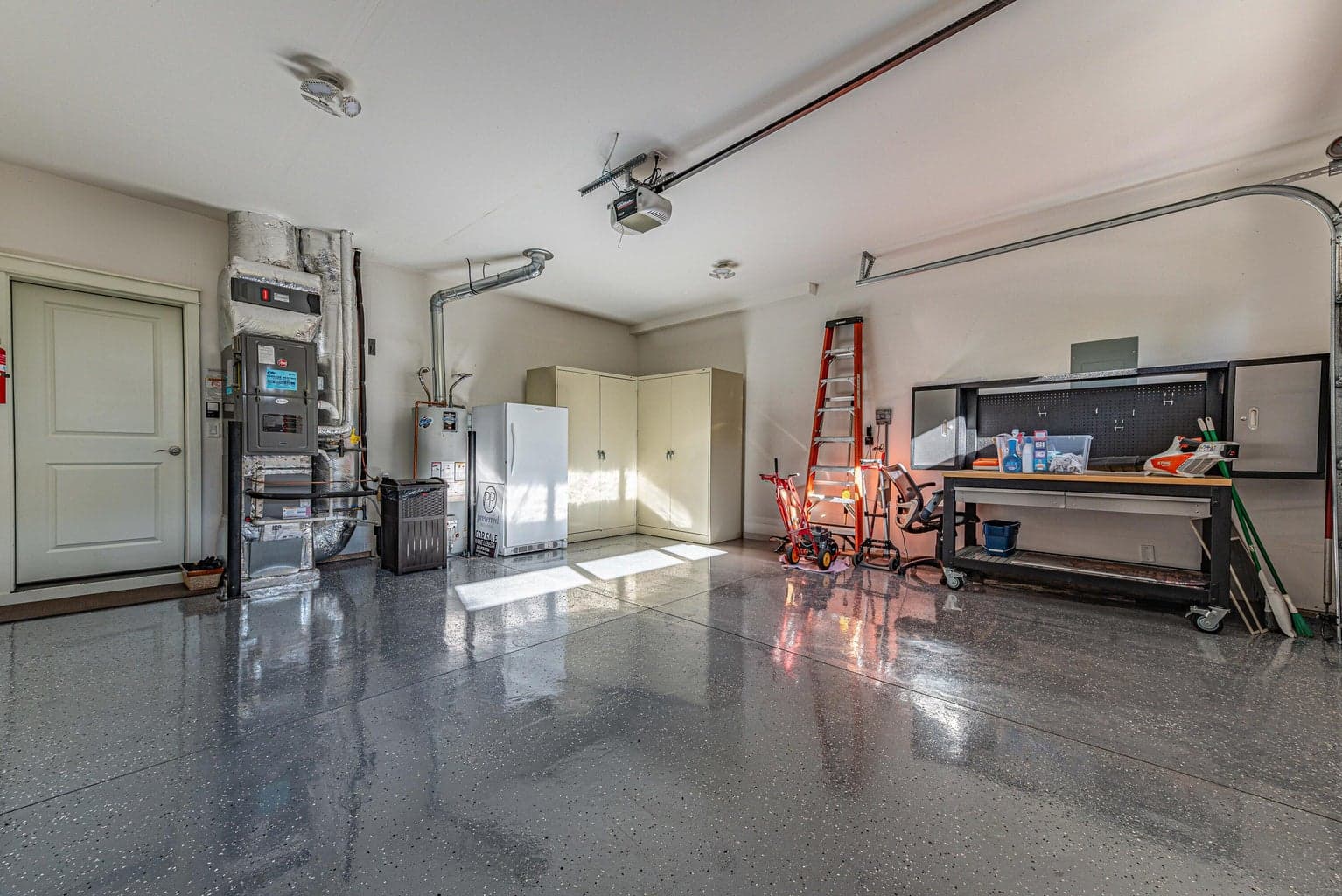 Photo of 61241 SE Brock Lane 17 of 24