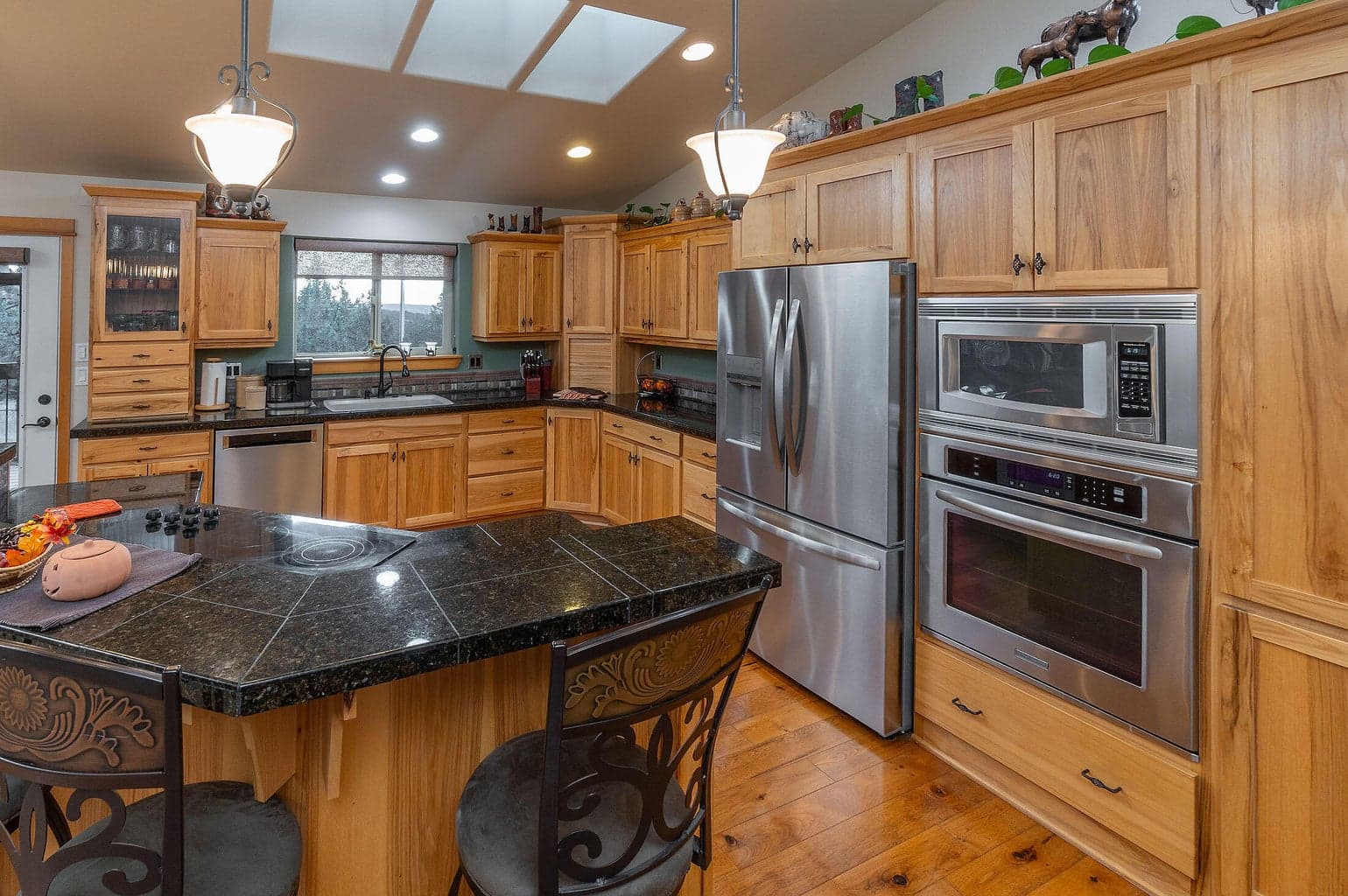 Photo of 6853 SE Jerry Drive 15 of 36